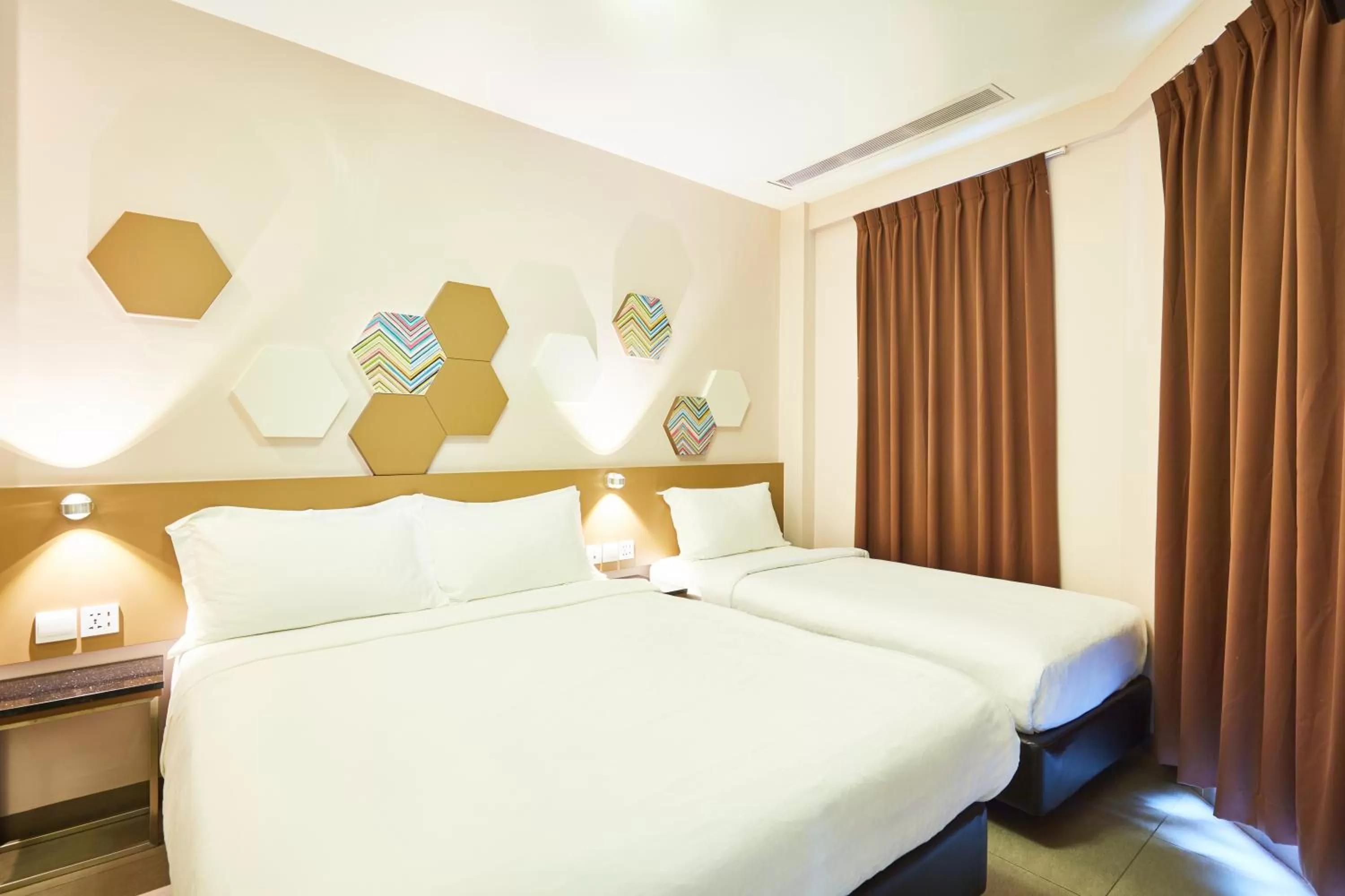 Bed in ibis budget Singapore Imperial
