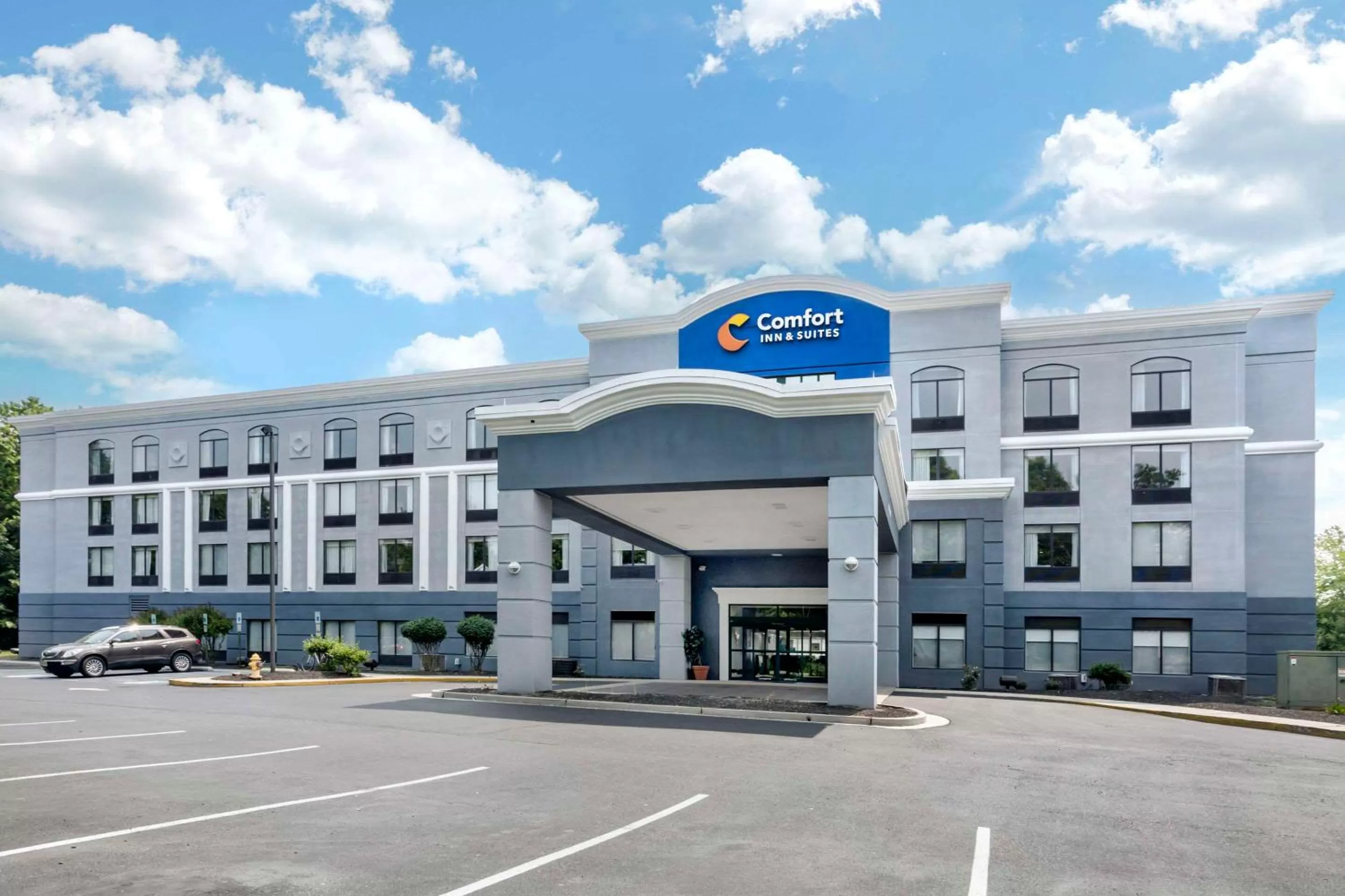 Property building in Comfort Inn & Suites Voorhees-Mt Laurel