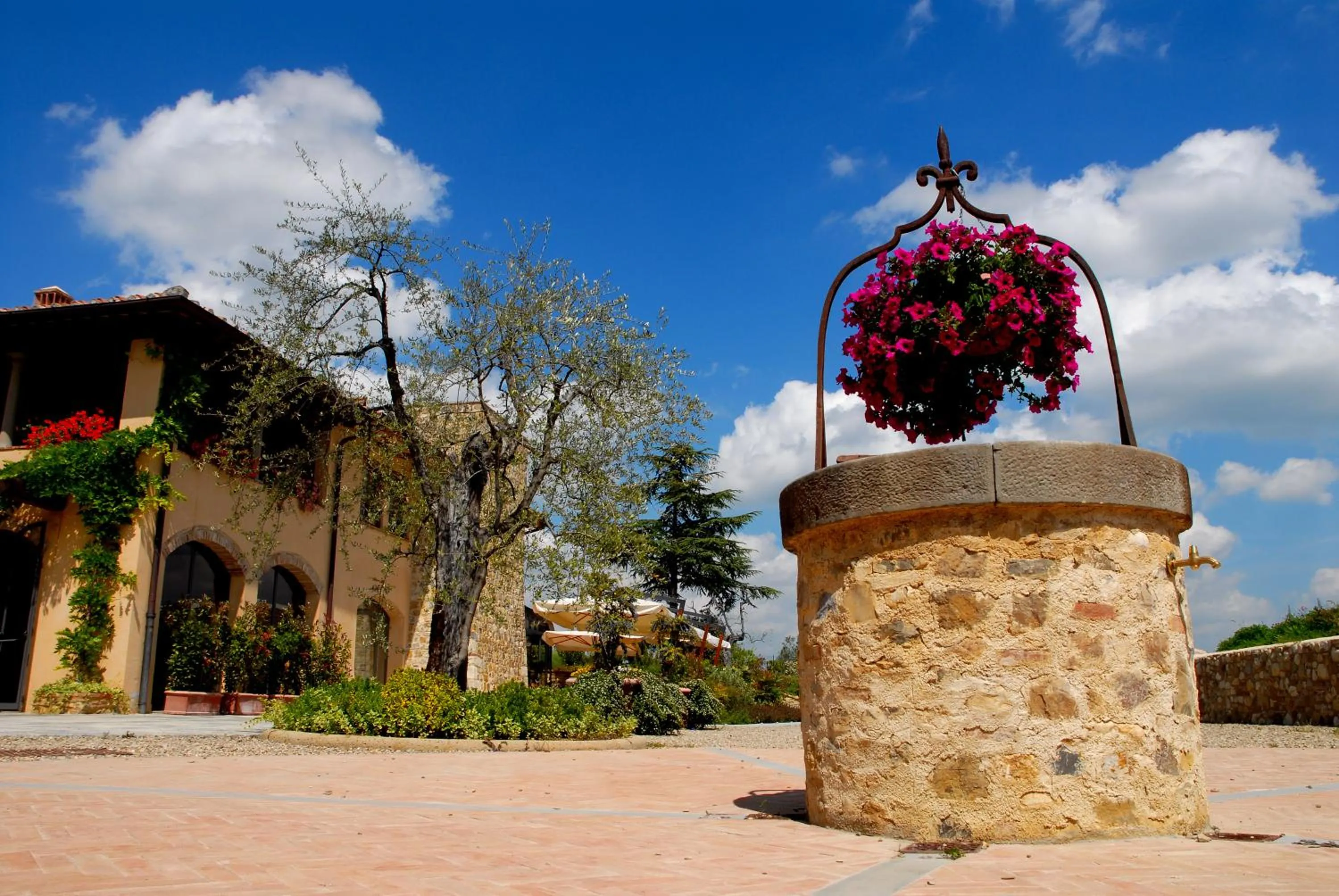 Day in Hotel Borgo Di Cortefreda - Place of Charme