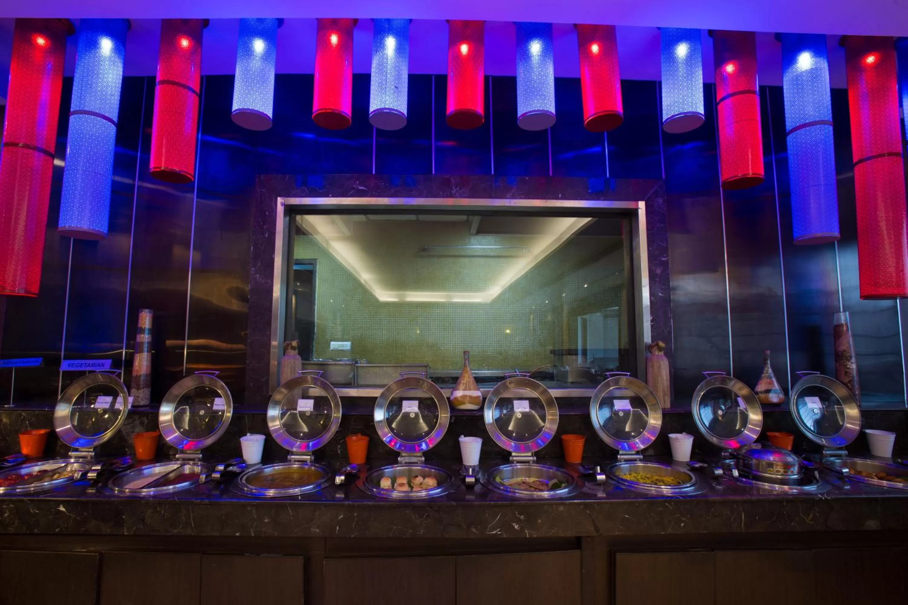 Food and drinks in Golden Tulip Chandigarh, Panchkula