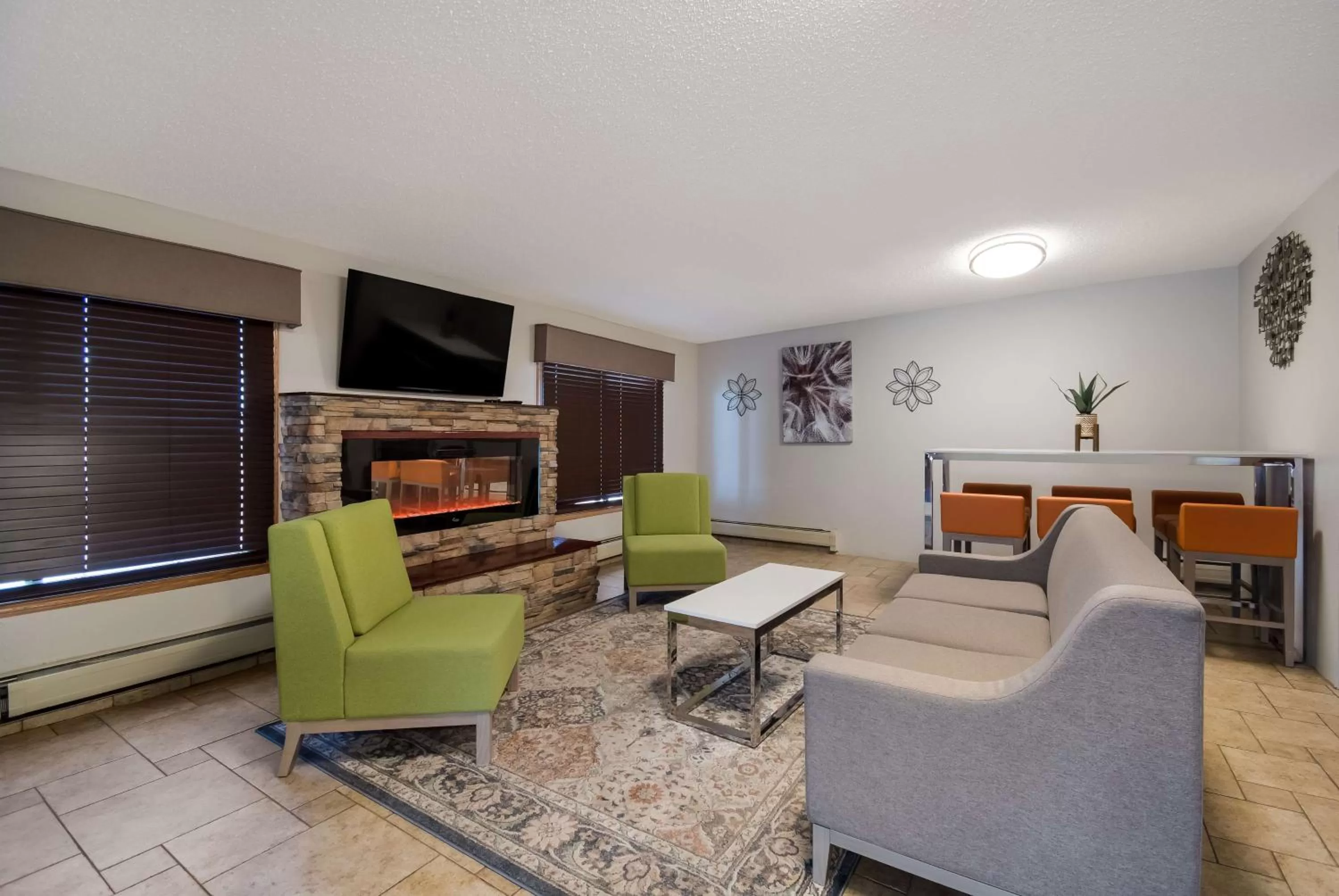 Lobby or reception in Best Western Bemidji