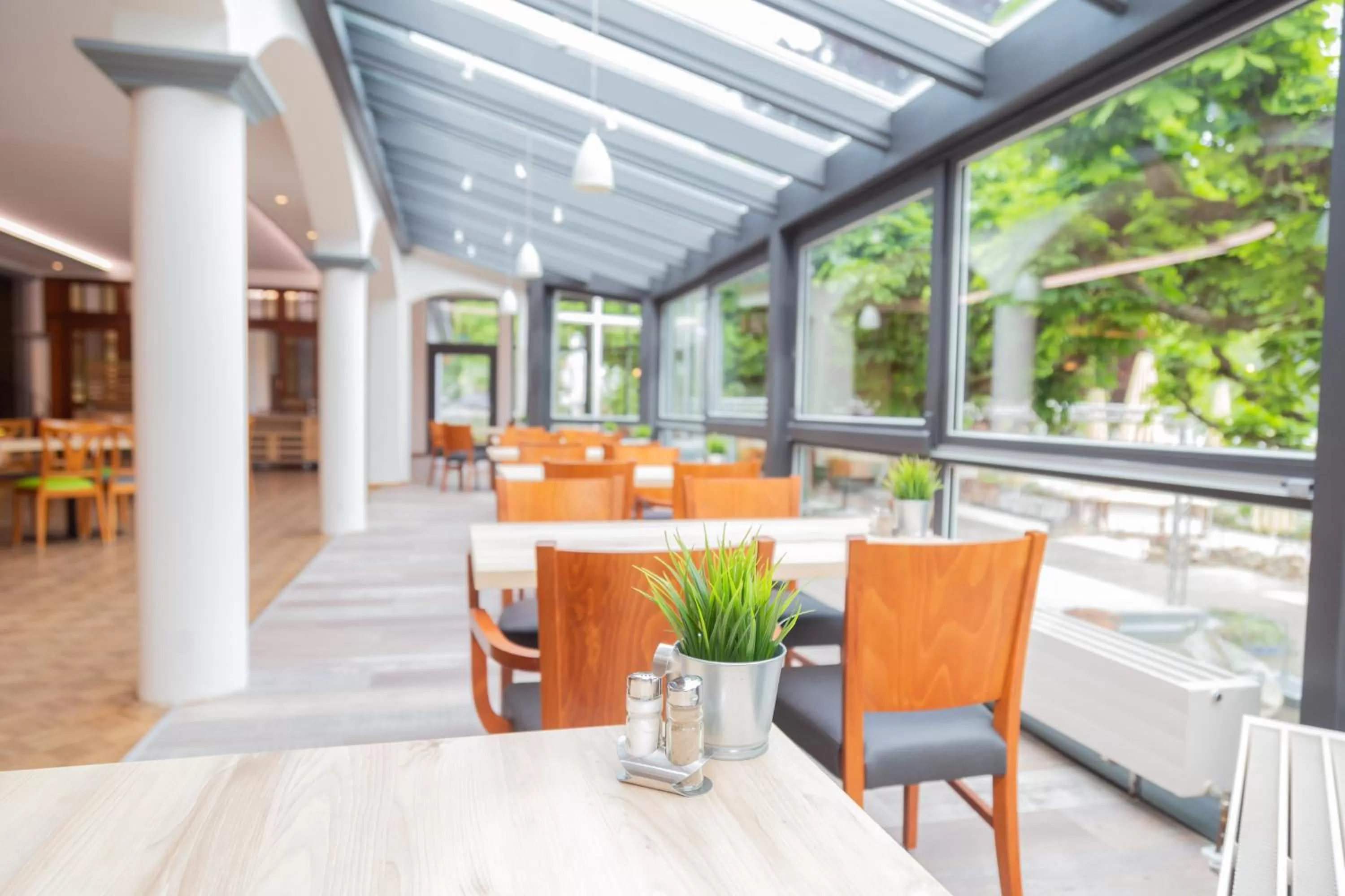 Restaurant/places to eat in Das Ebertor - Hotel & Hostel