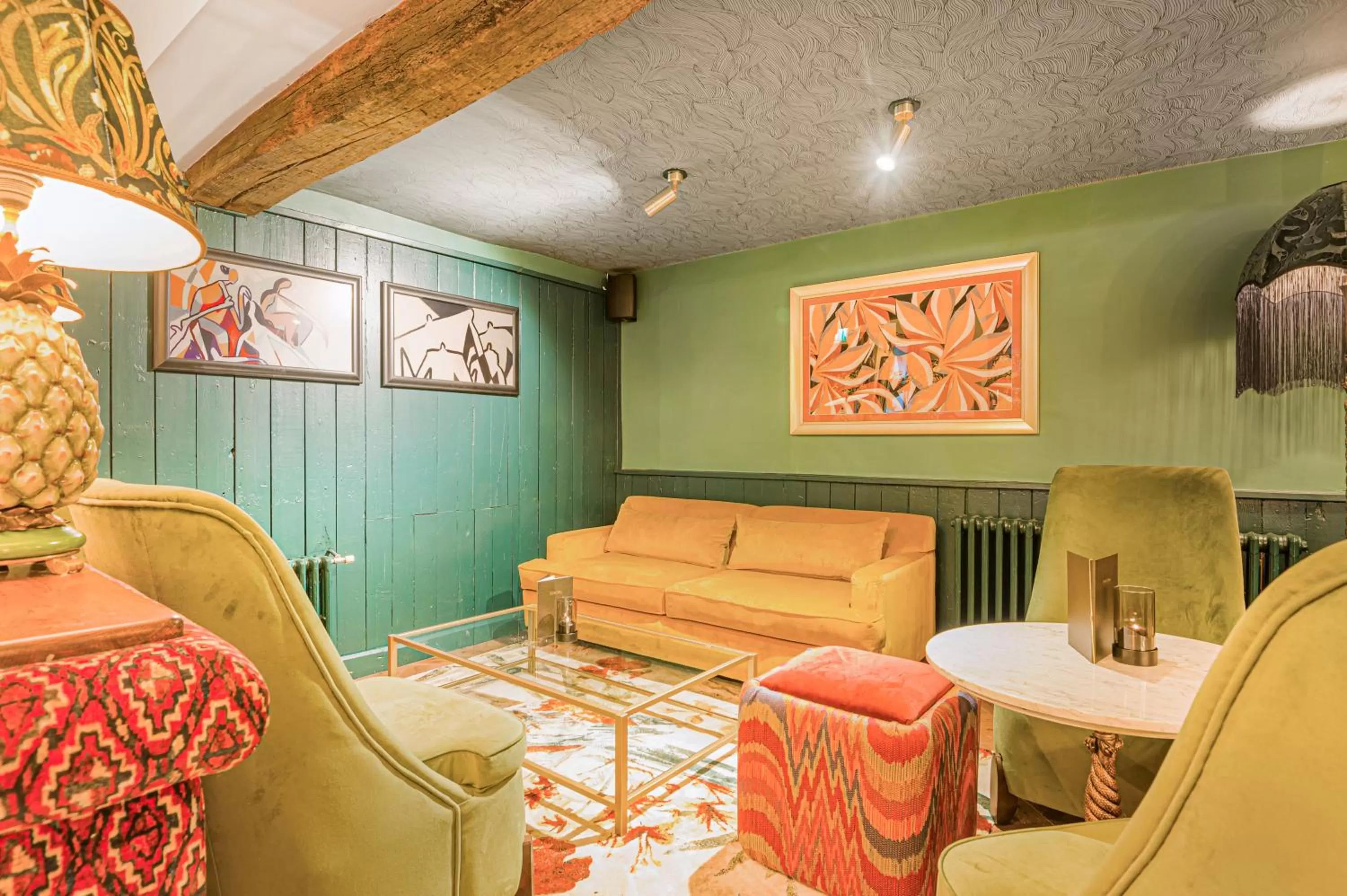 Lobby or reception in The King's Arms by Innkeeper's Collection