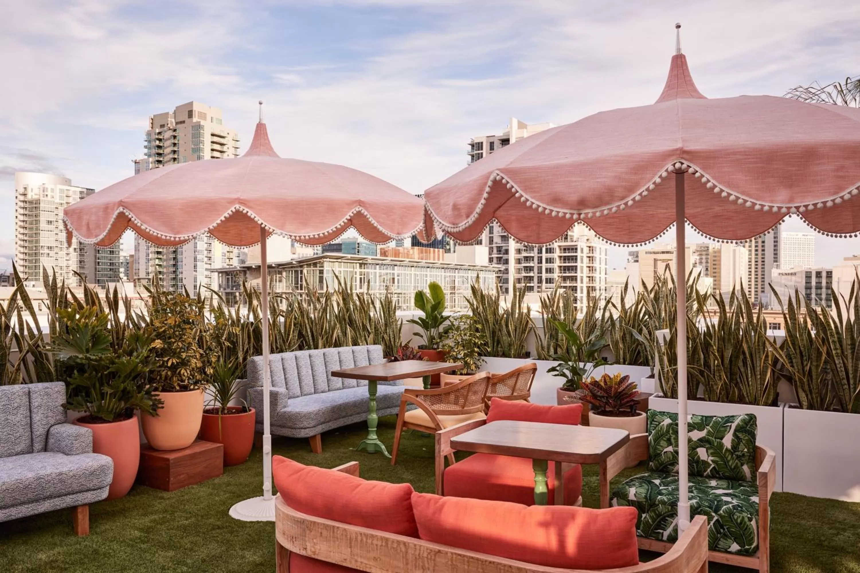 Restaurant/places to eat in AC Hotel by Marriott San Diego Downtown Gaslamp Quarter