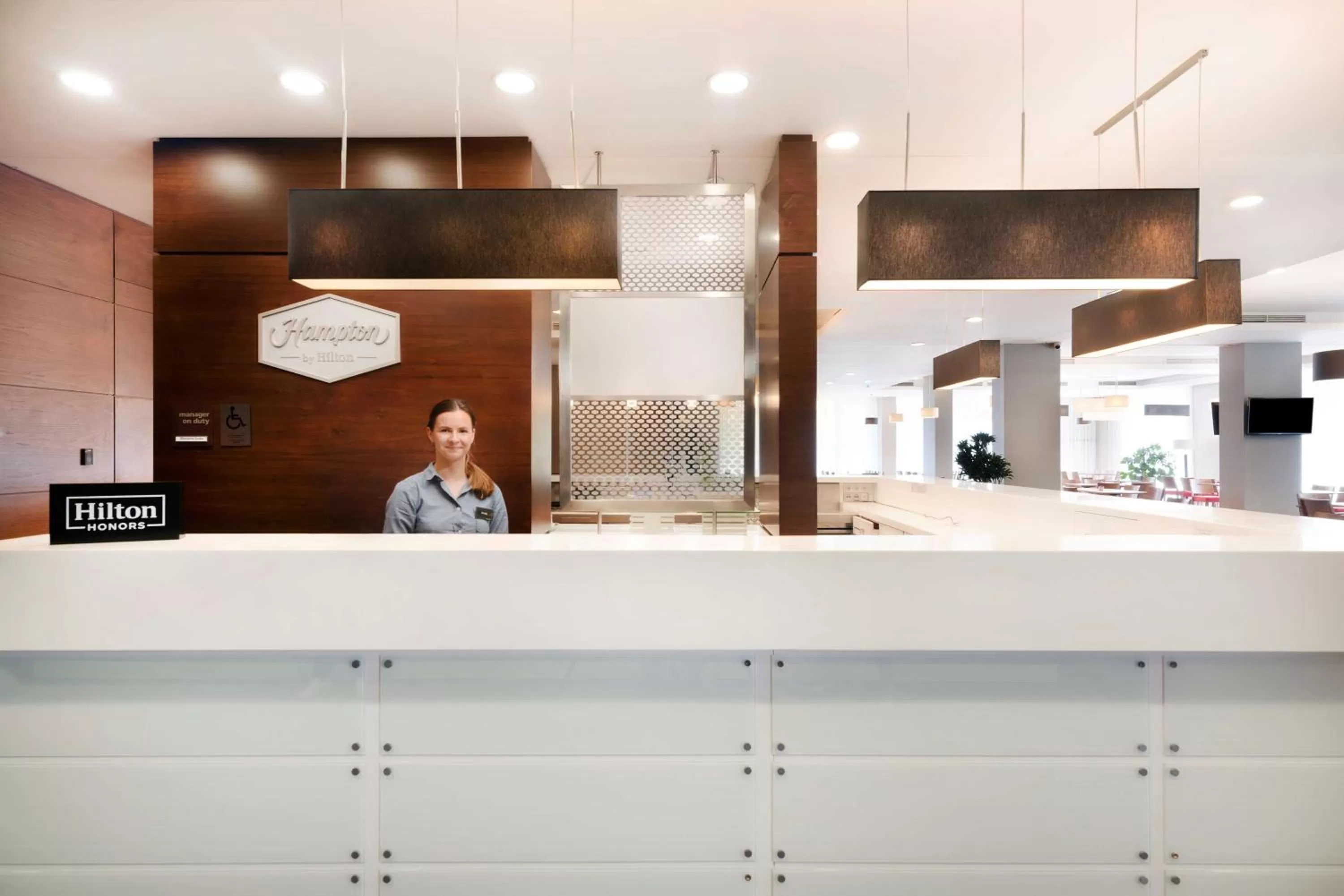 Lobby or reception in Hampton by Hilton Krakow