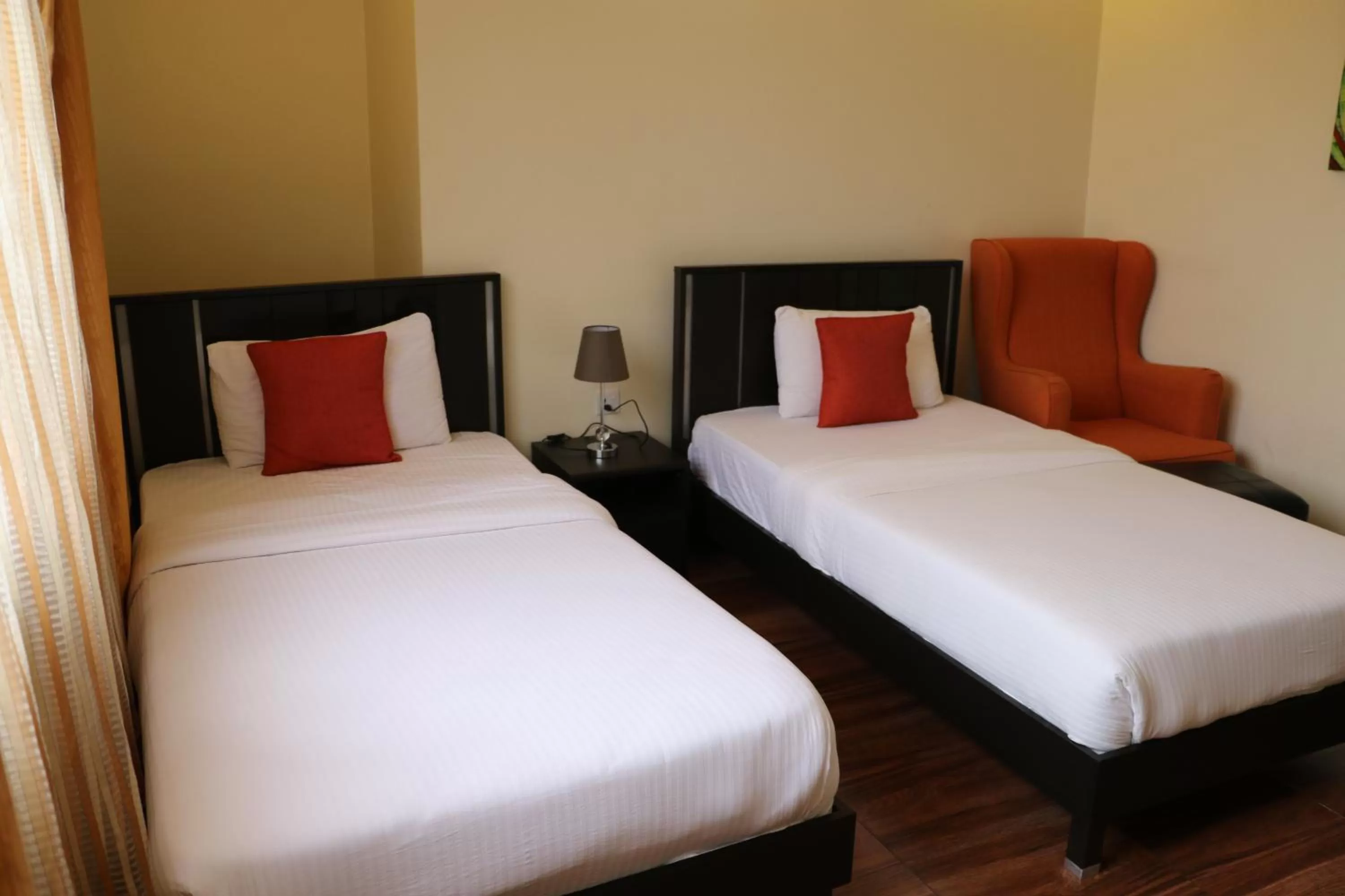 Bed in Gigiri Express Hotel