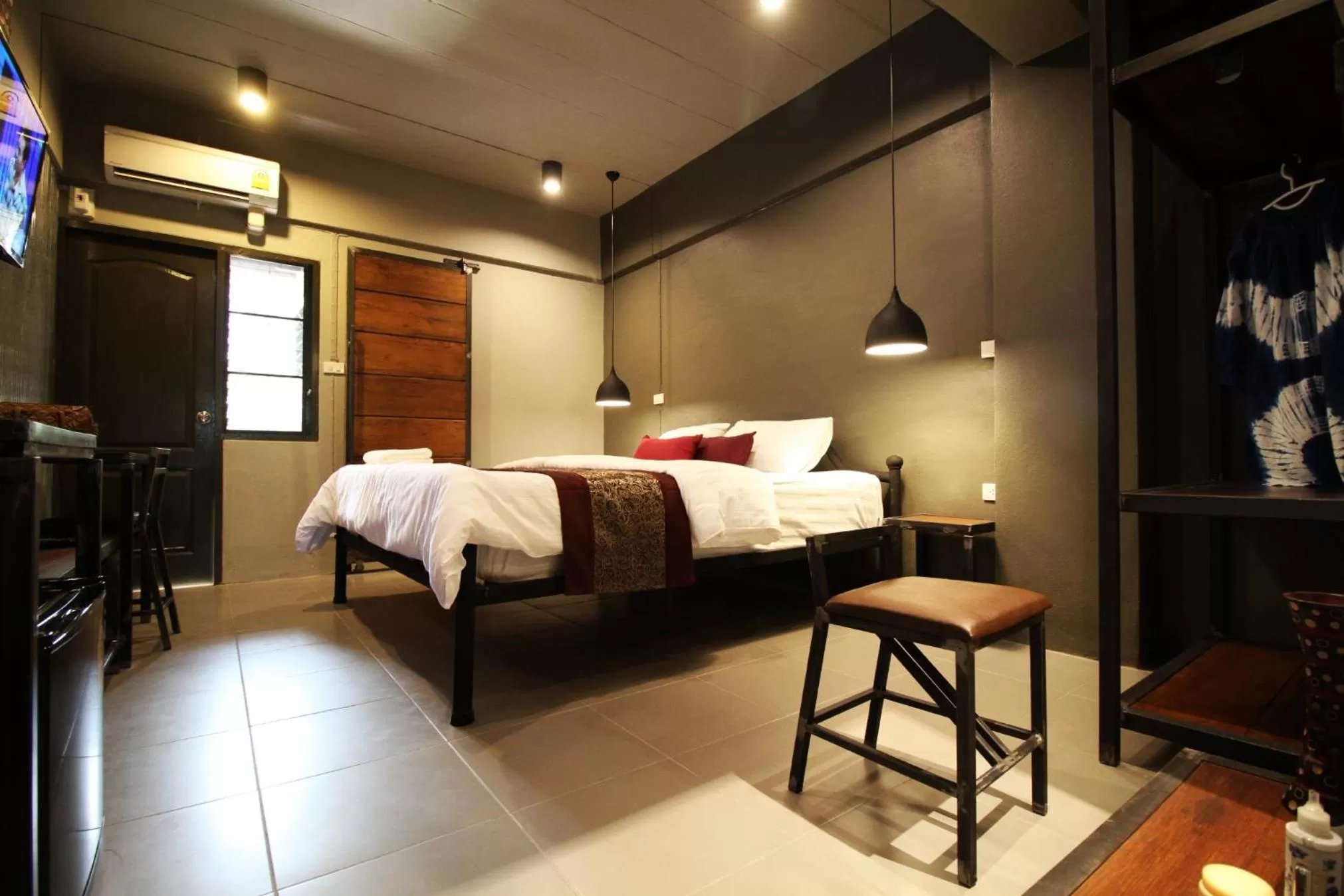 Bed in Duangdren Place