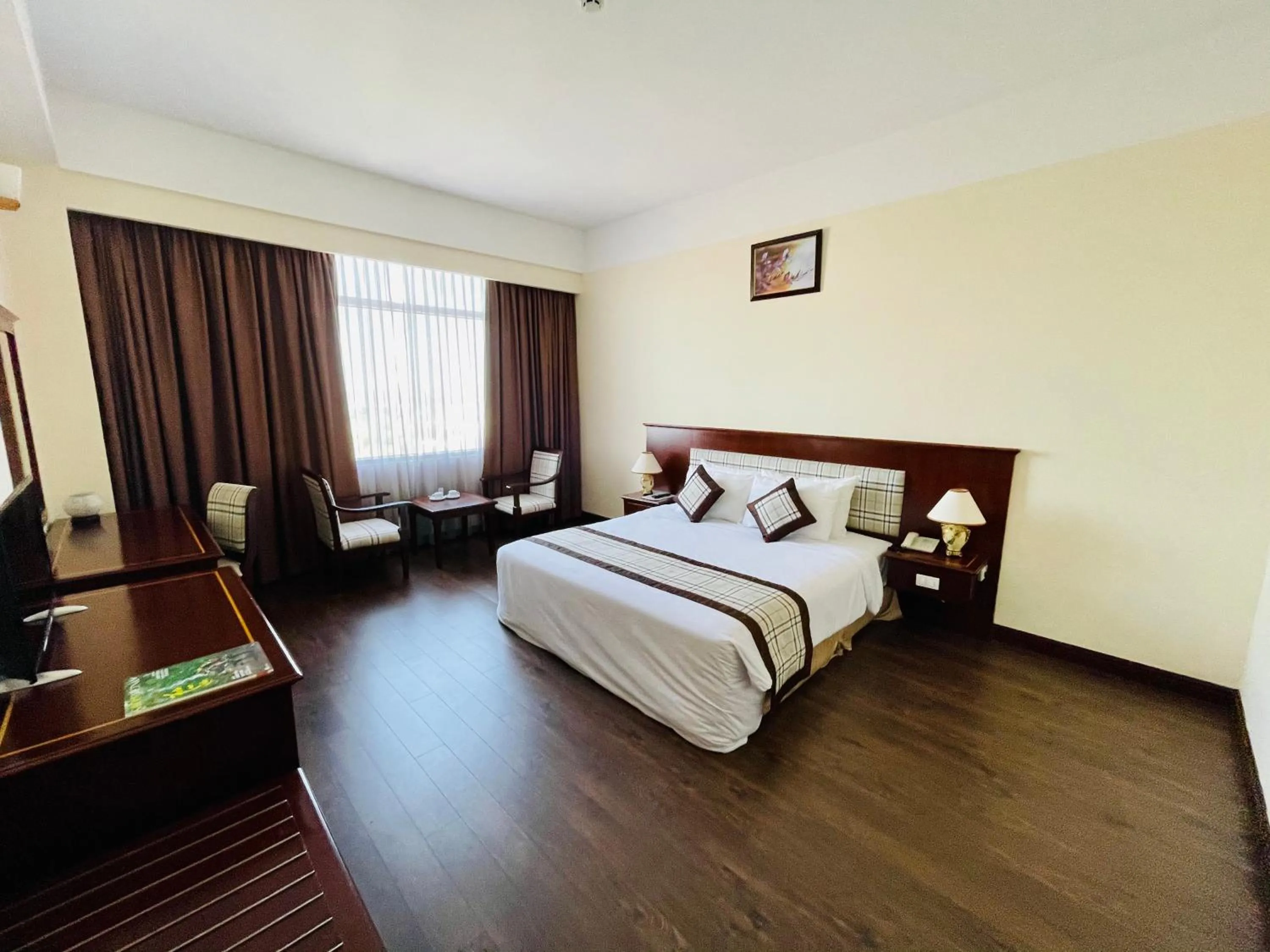 Bed in Sai Gon Phu Yen Hotel