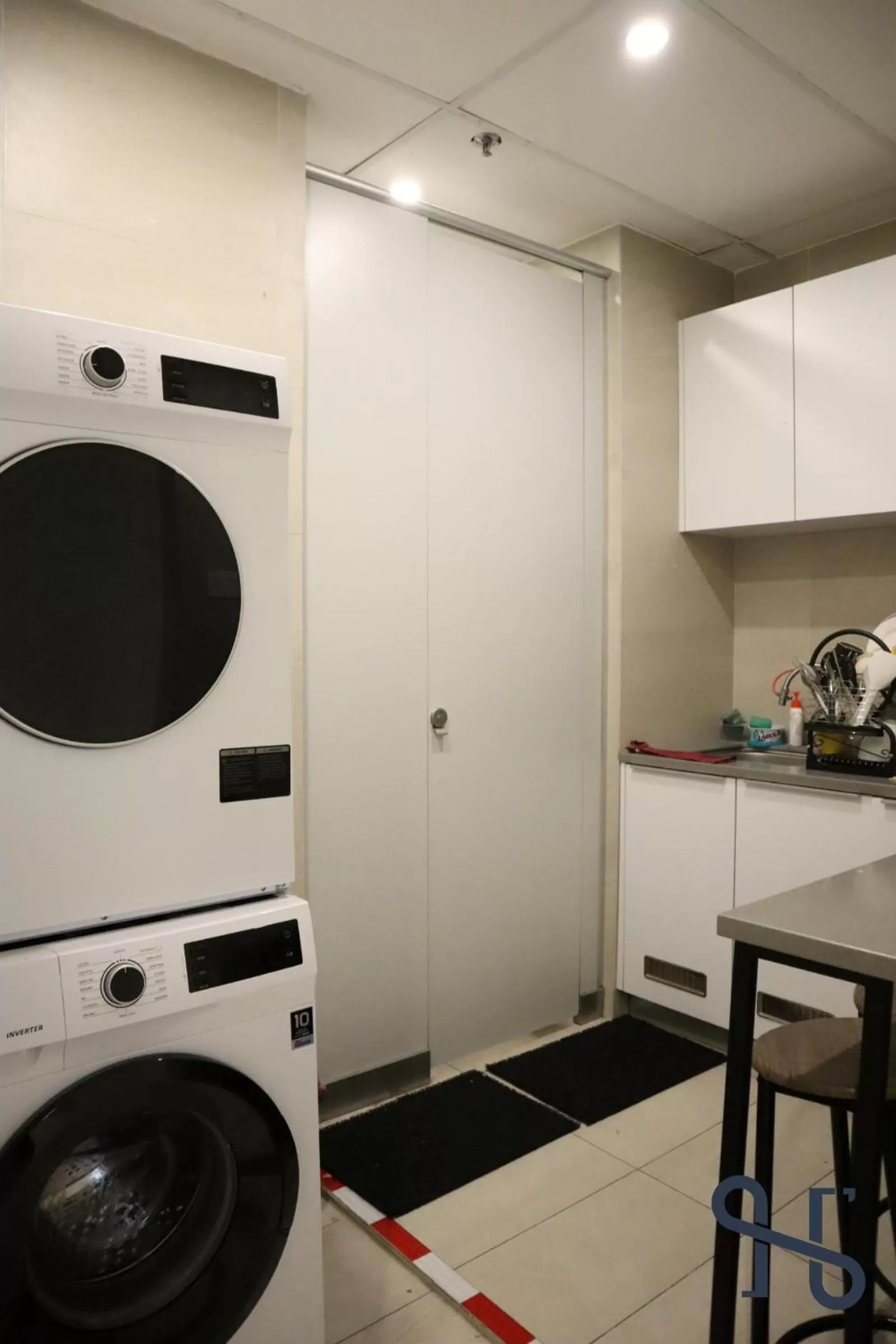 washing machine in Homi Breeze at Sutera Avenue 和逸微风