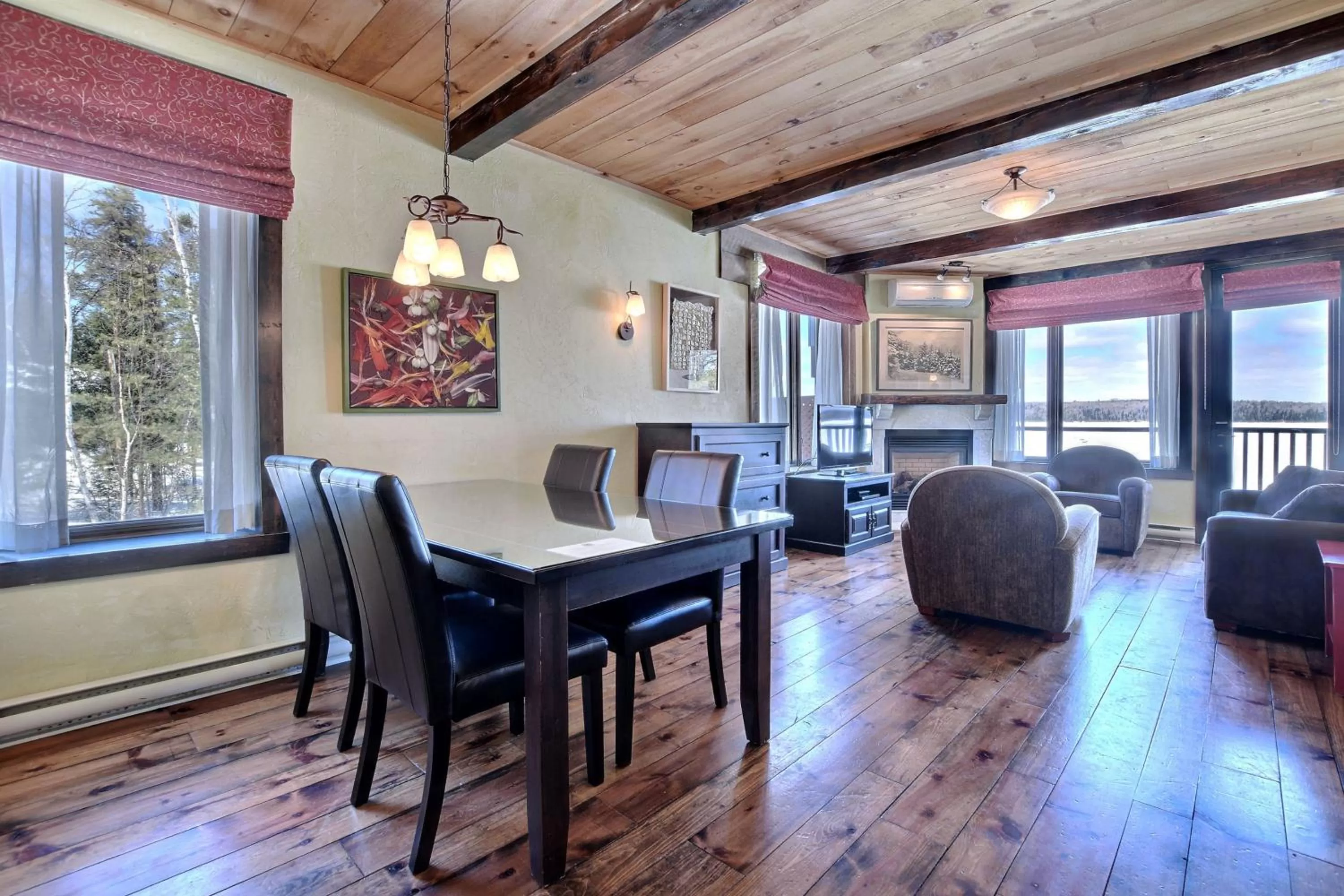 Les Condos Du Lac Taureau- Rooms & Condos