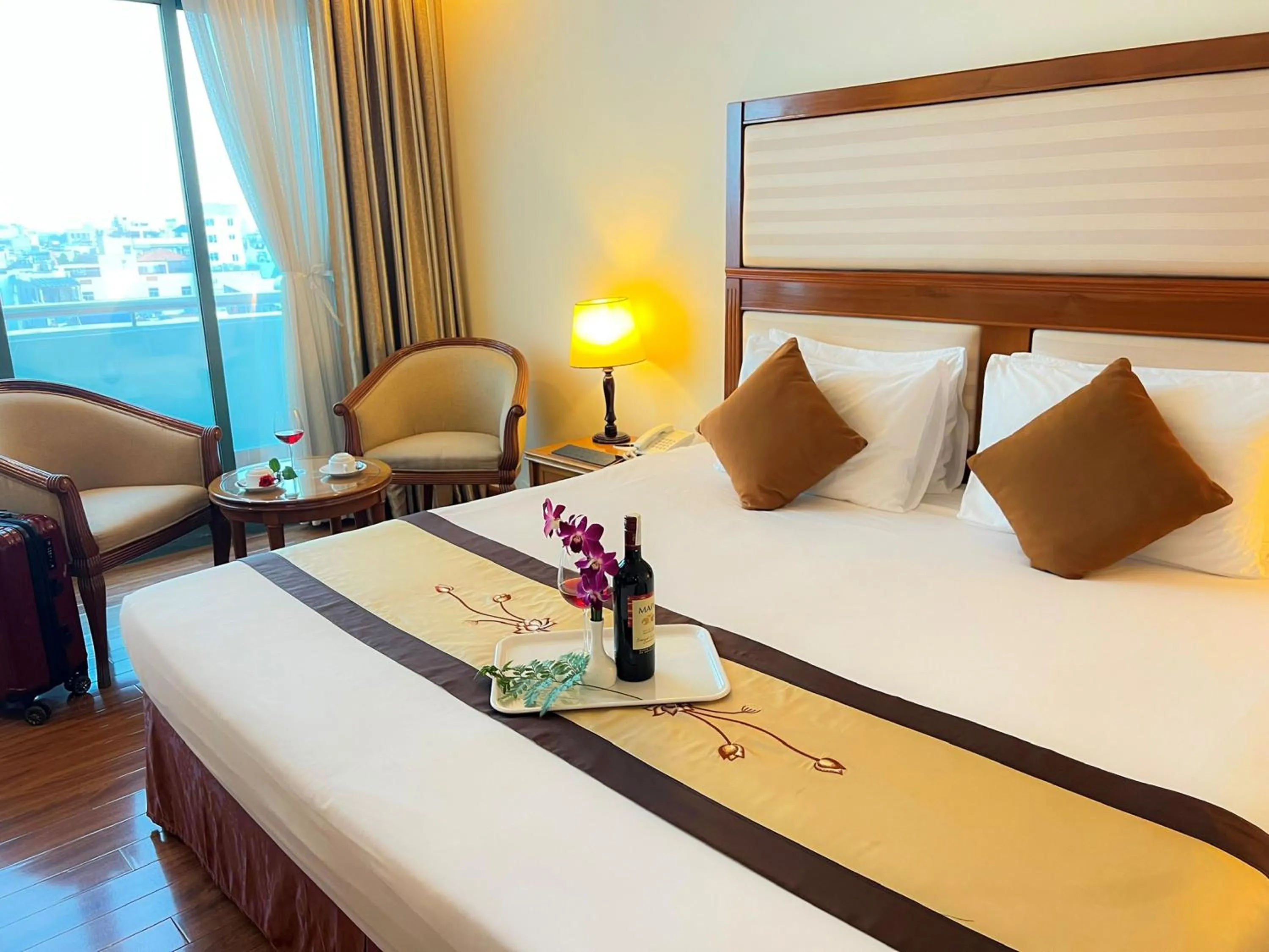 Bed in Ramana Saigon Hotel