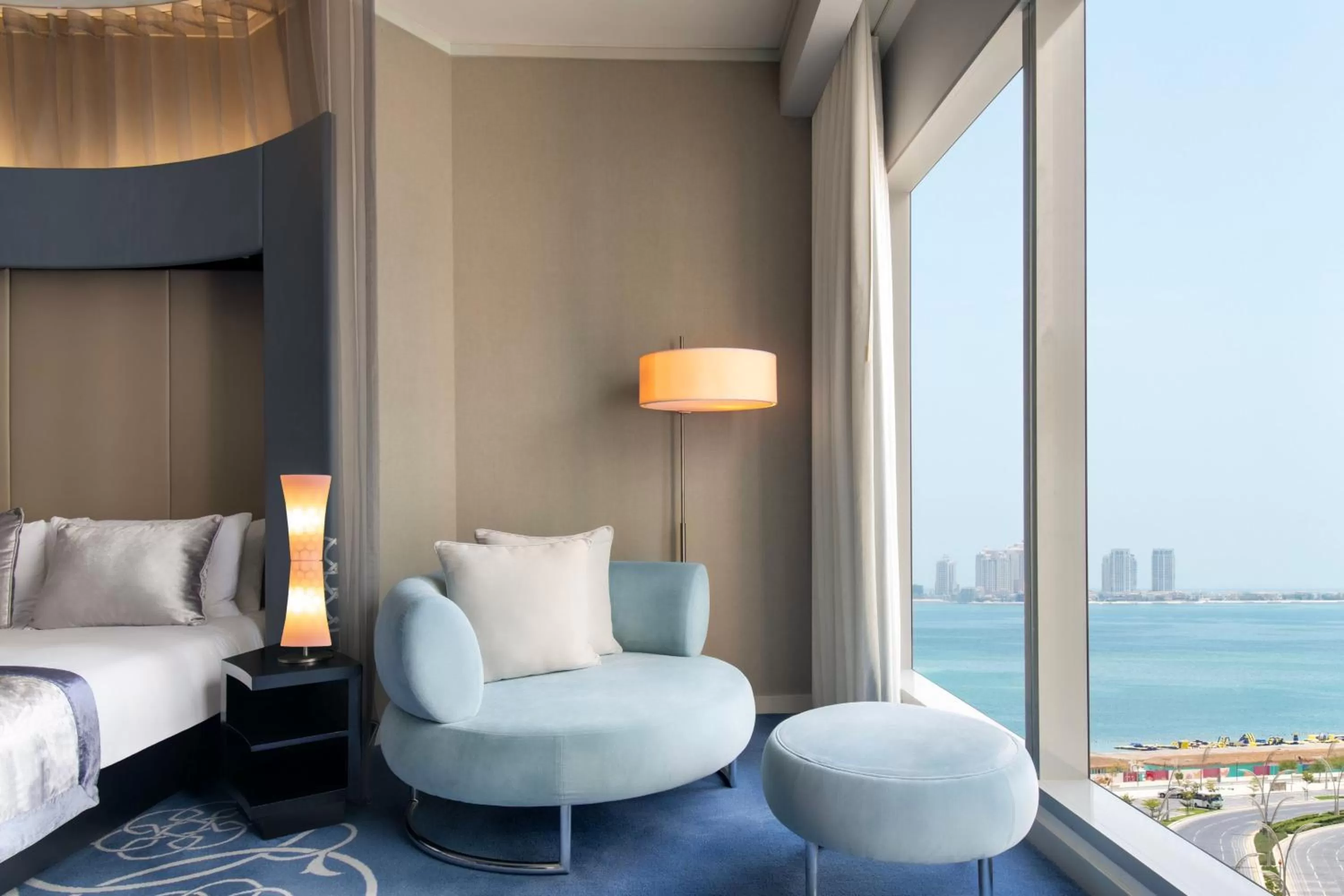 Photo of the whole room, Bed in W Doha