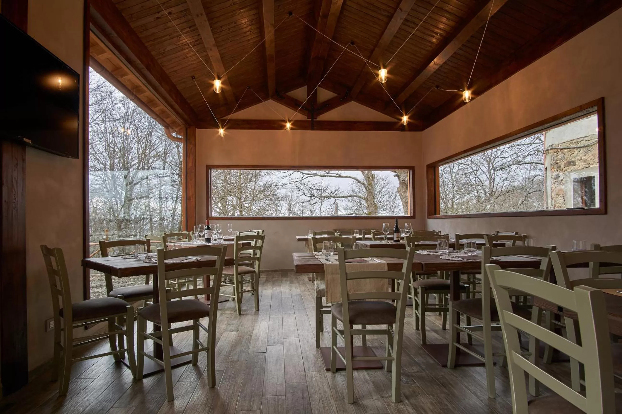 Restaurant/places to eat in Relais Villa Miraglia