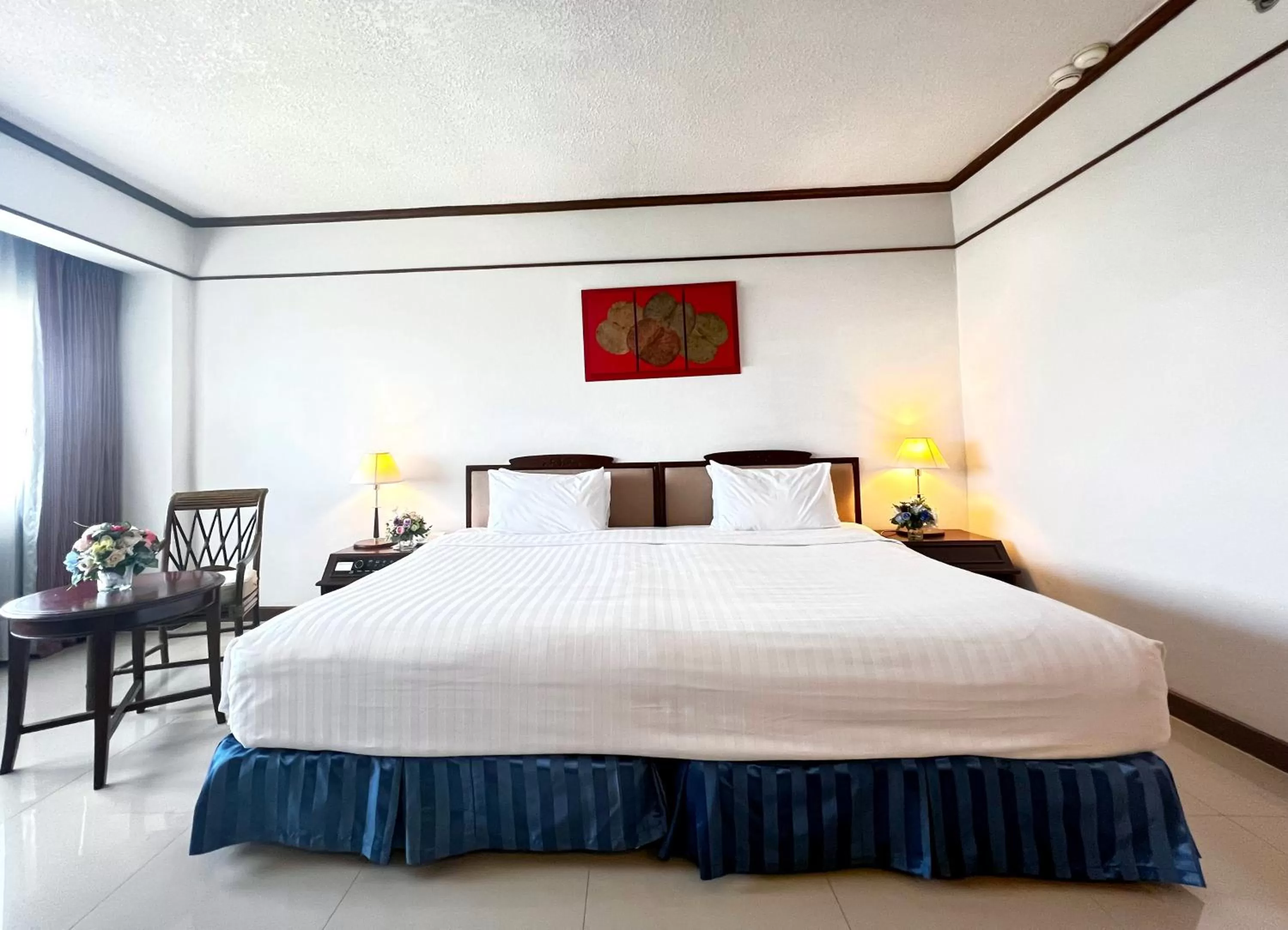 Bedroom, Bed in Mercure Chiang Mai