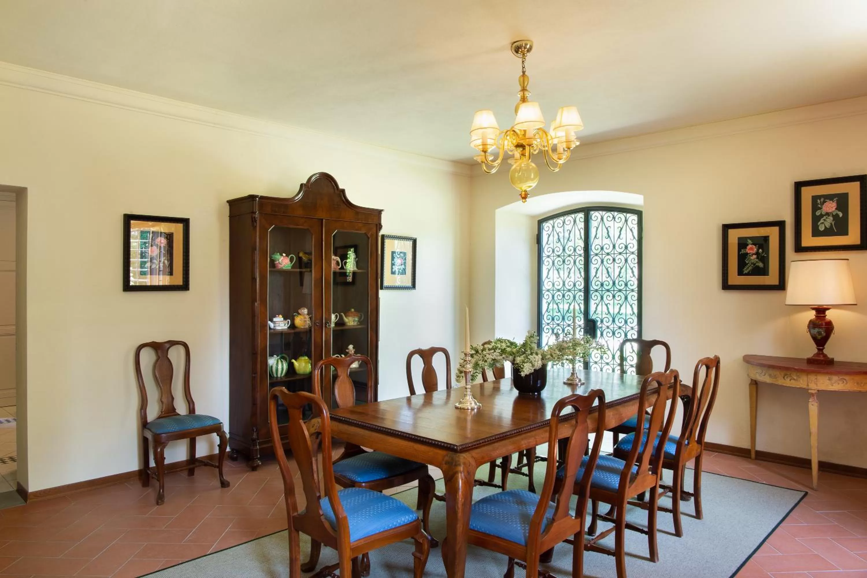 Dining area in Viesca Toscana Suites & Villas
