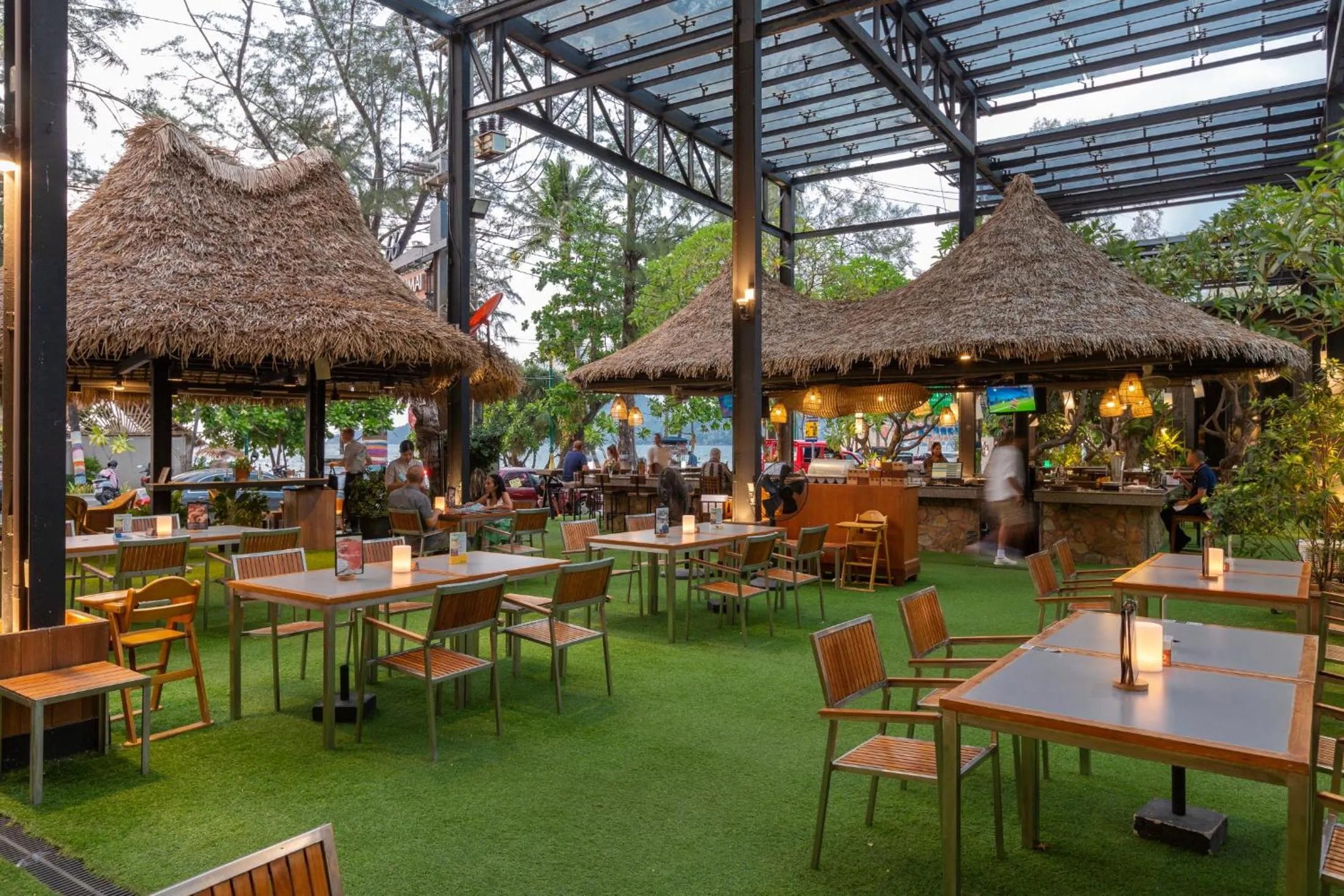 Restaurant/places to eat in Baan Laimai Beach Resort & Spa - SHA Extra Plus