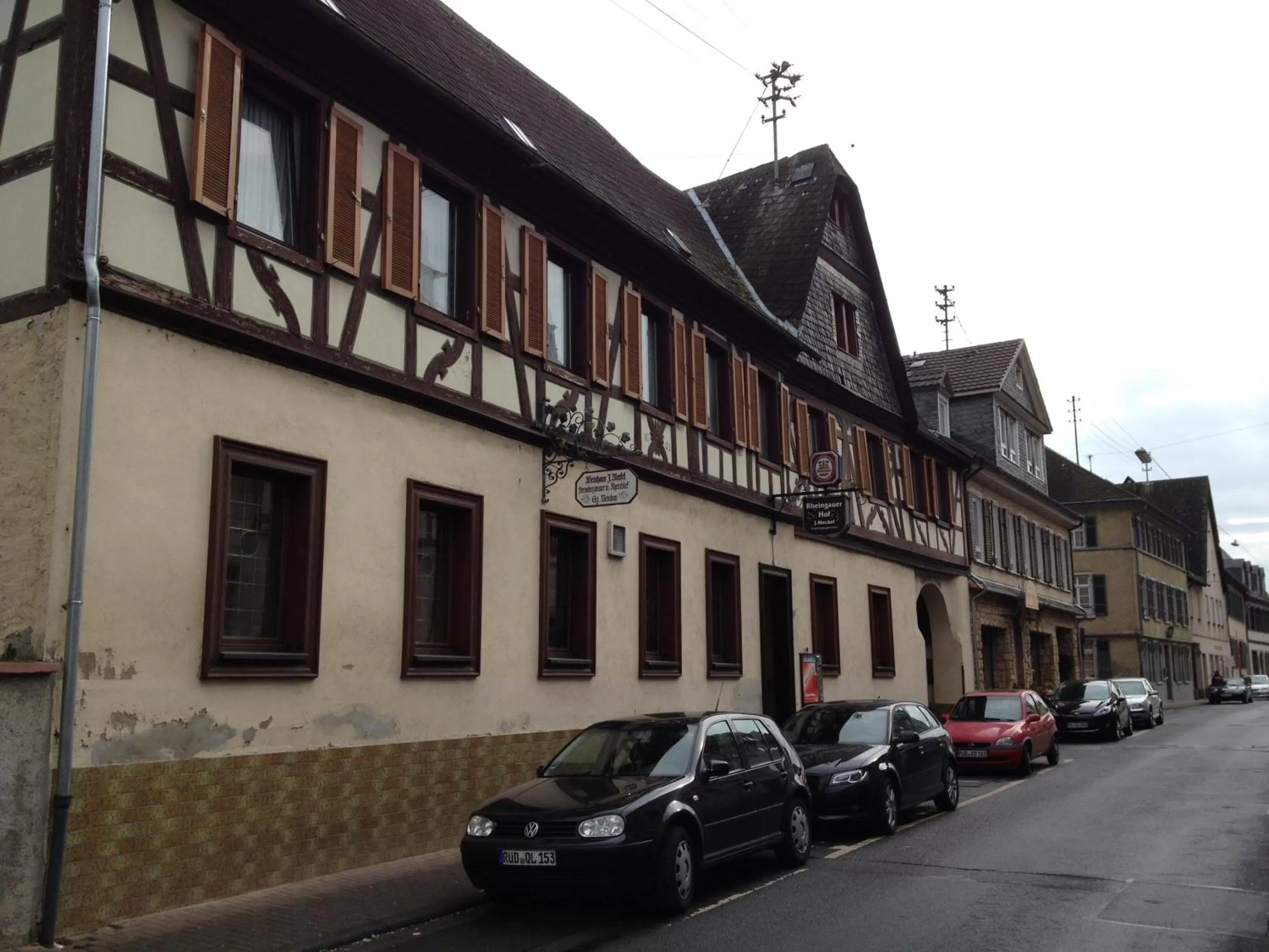Property Building in Bed and Breakfast - Rheingauer Hof