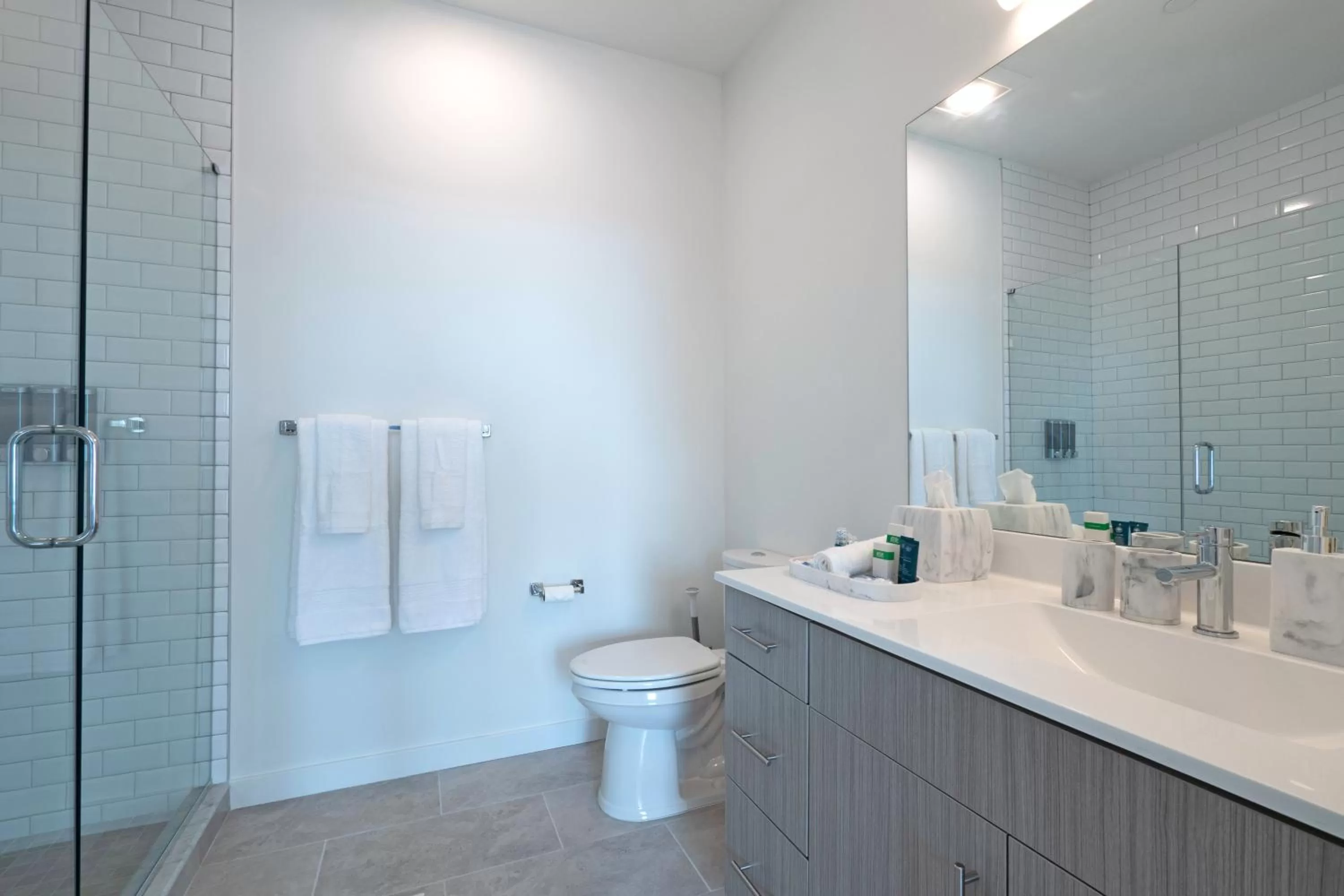 Bathroom in Luxury Furnished Apartments by Hyatus Downtown at Yale