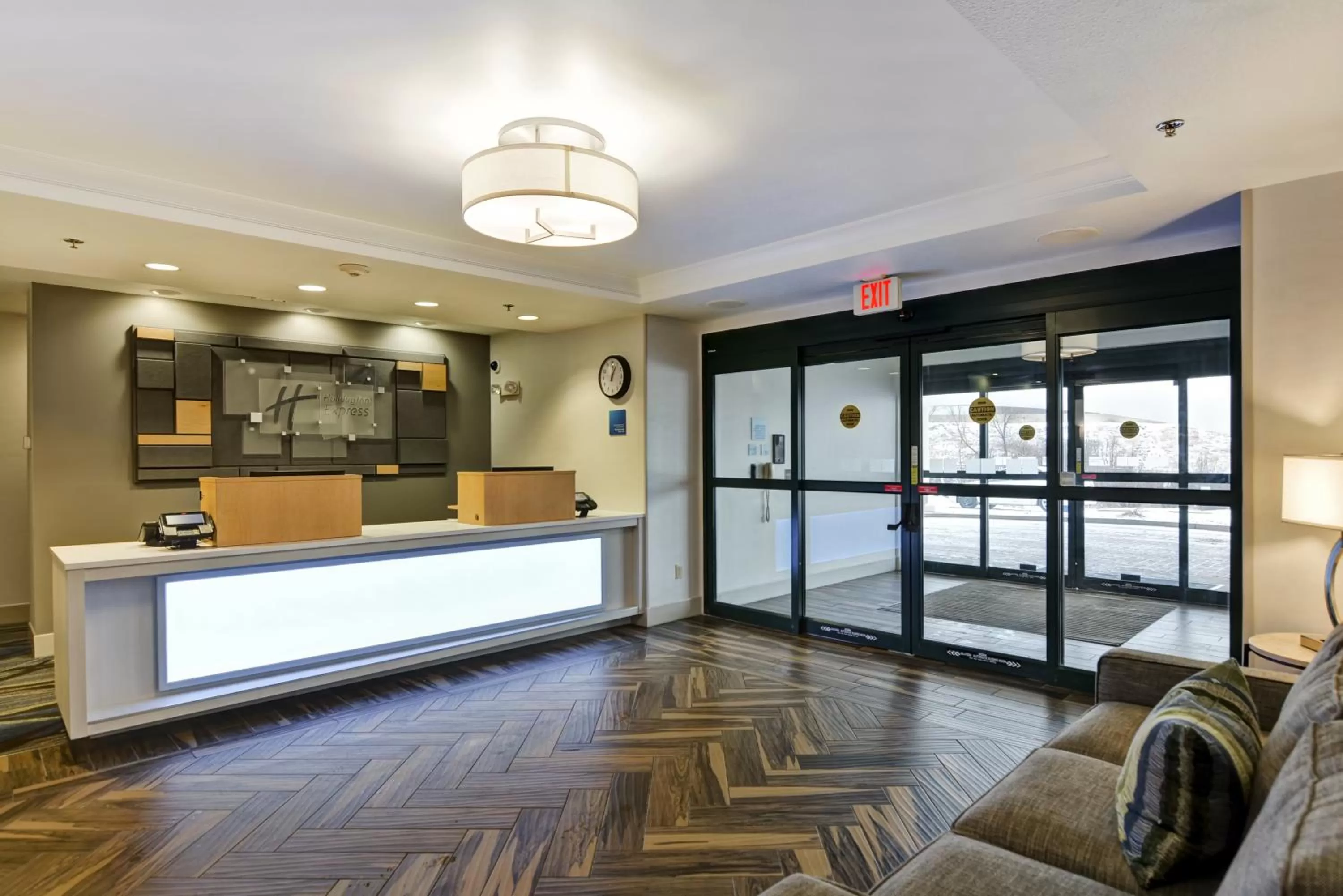 Property building in Holiday Inn Express Hotel & Suites Milwaukee-New Berlin by IHG