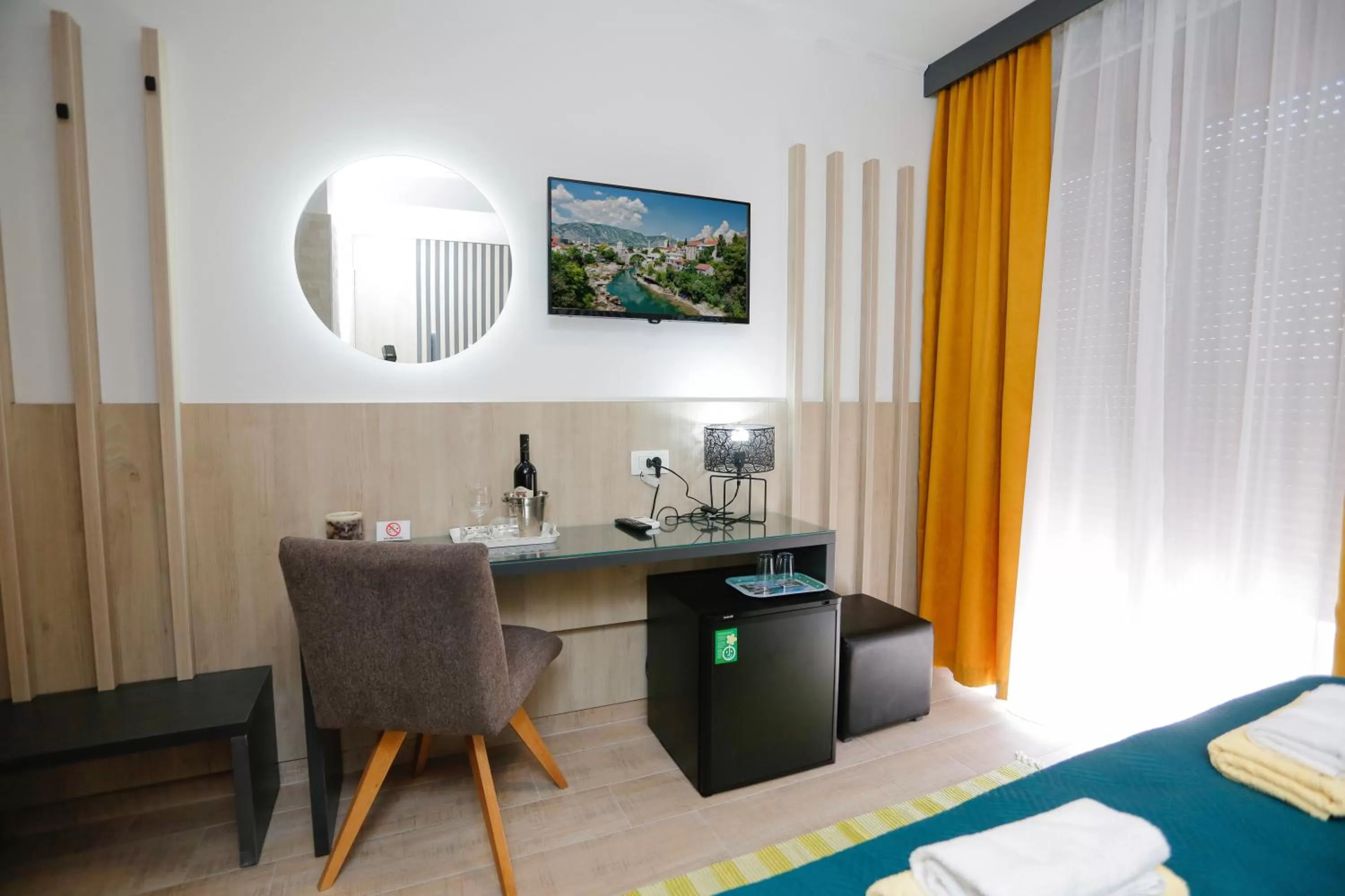 TV and multimedia, TV/Entertainment Center in Hotel - Villa Lejla