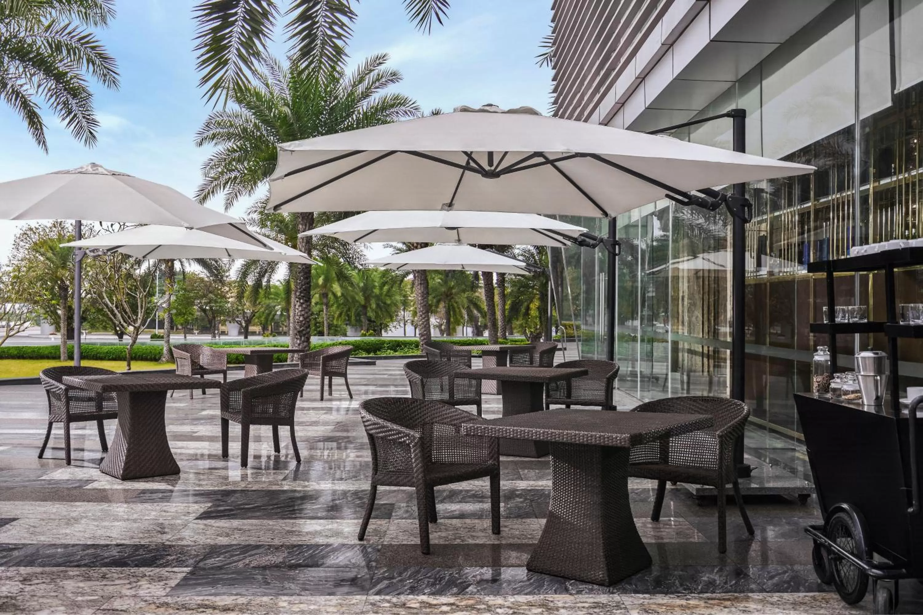 Restaurant/places to eat in Sheraton Hai Phong