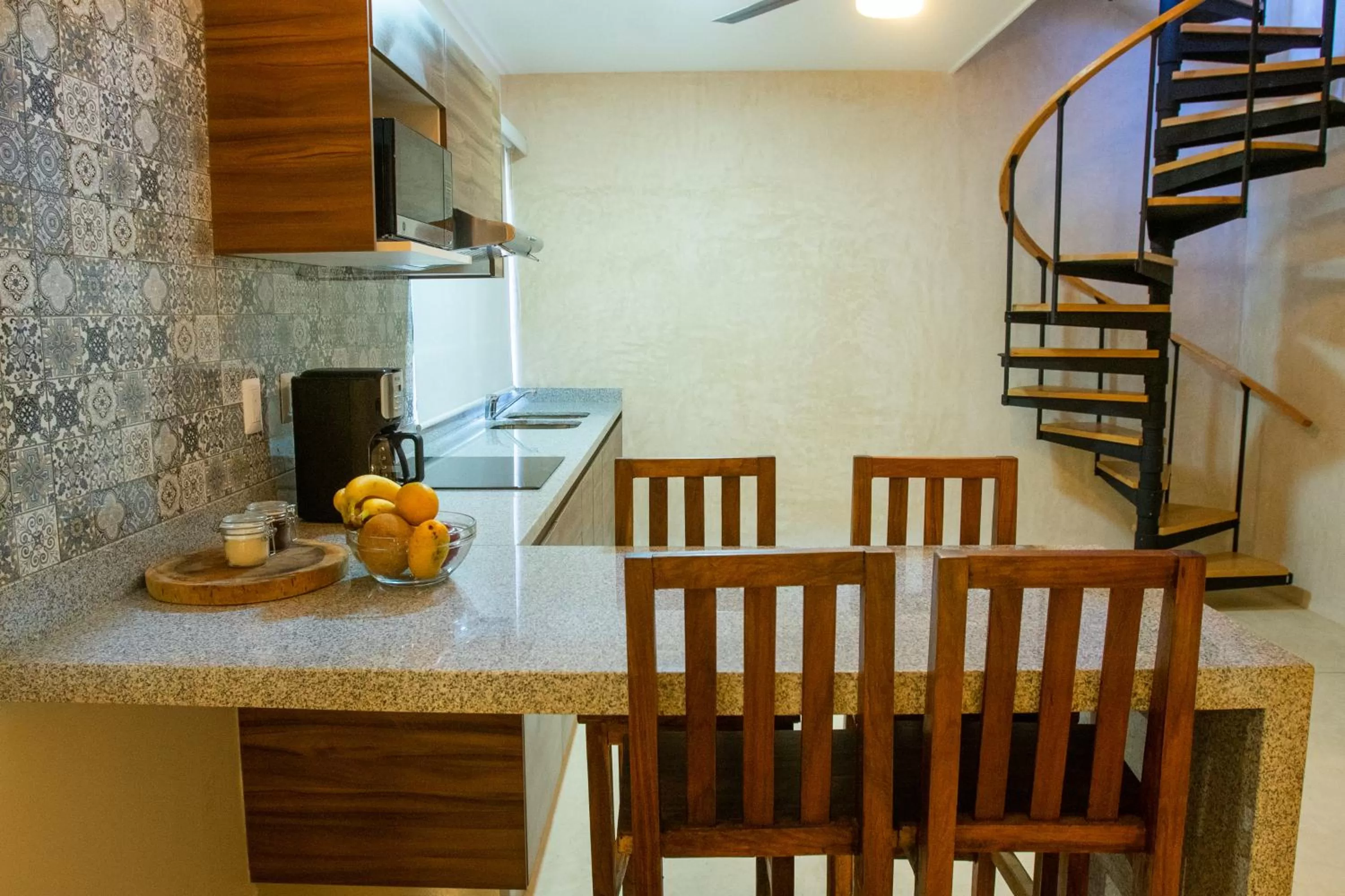 Kitchen or kitchenette, Dining Area in Azul Tulum by GuruHotel