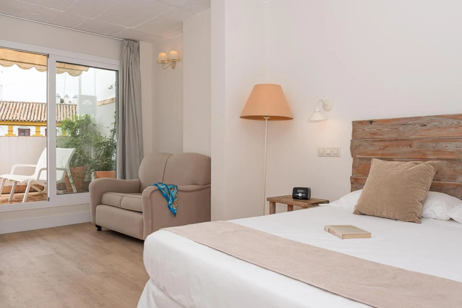 Bed in Hotel Boutique Elvira Plaza