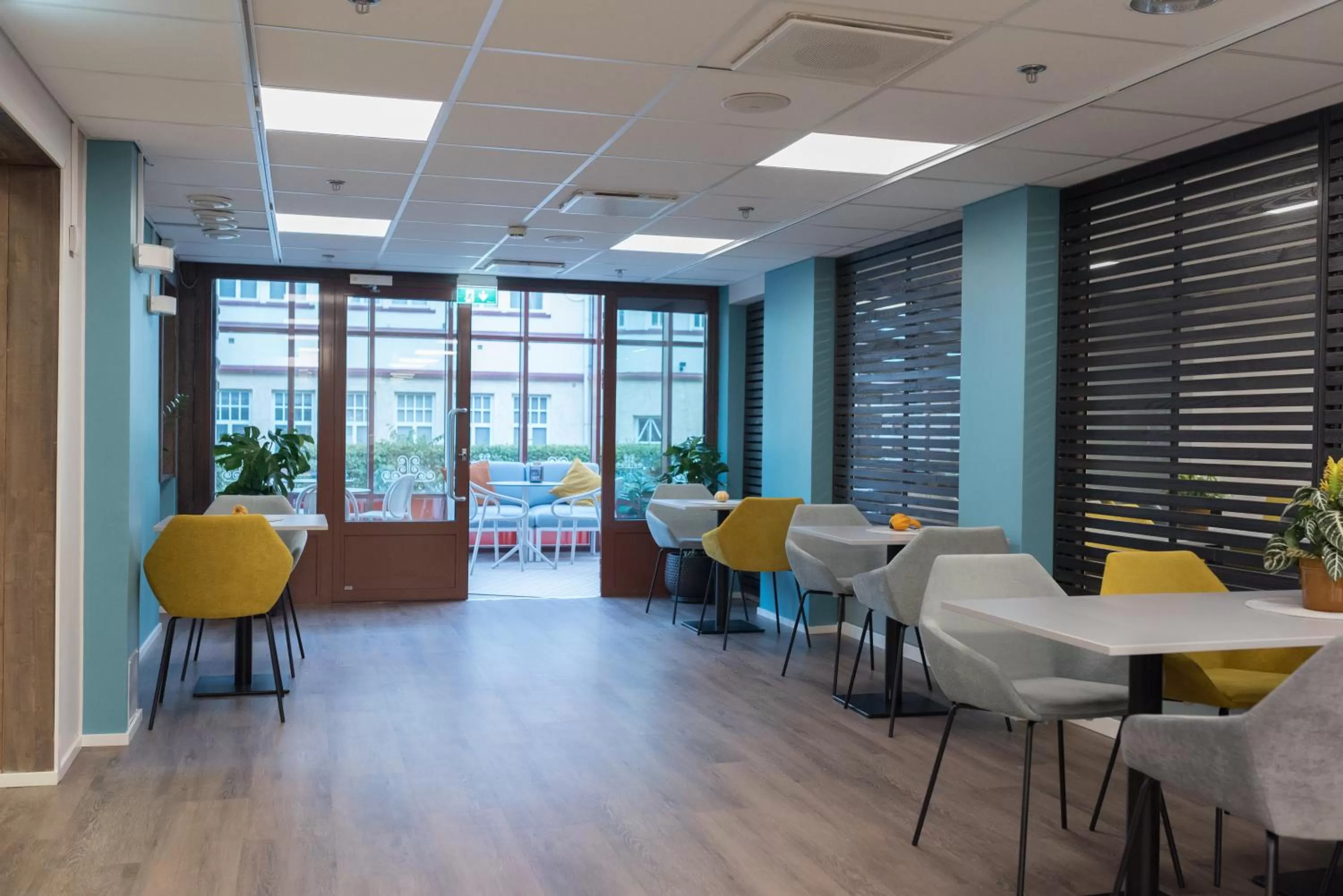 Seating area in Hotelli Lähde