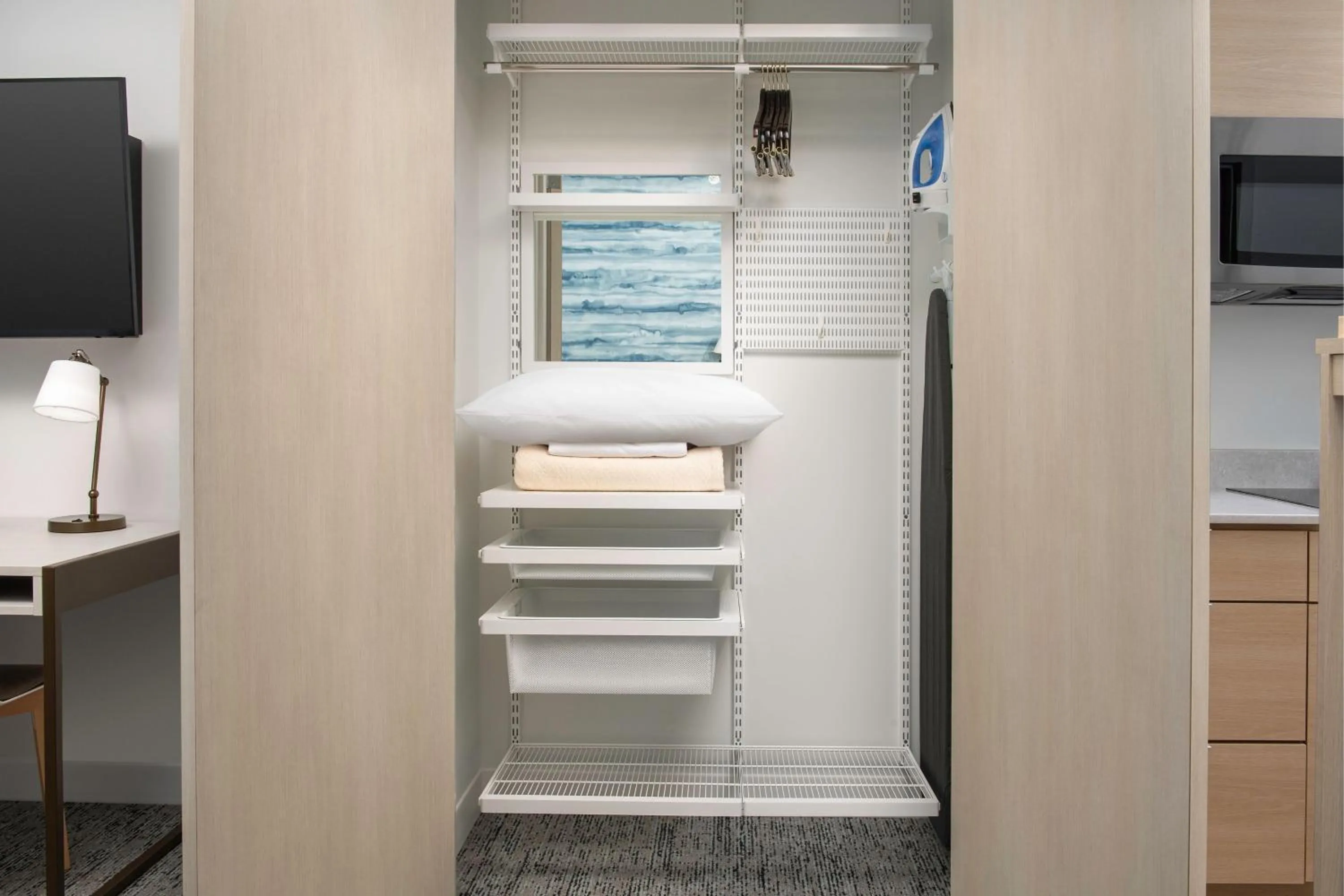 Photo of the whole room in TownePlace Suites by Marriott Cincinnati Mason