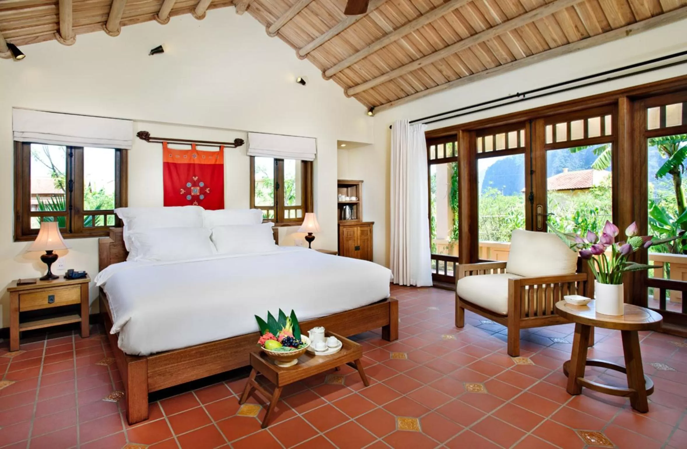 Photo of the whole room, Bed in Emeralda Resort Ninh Binh