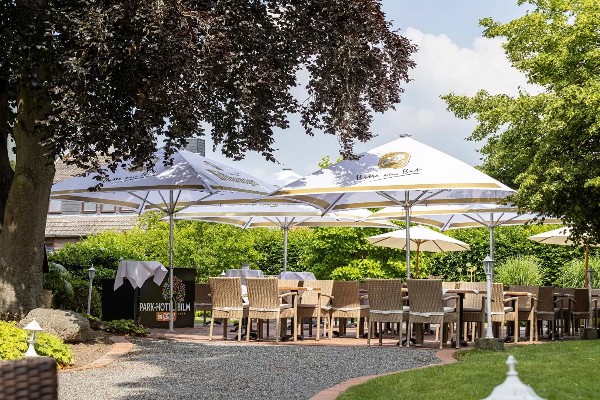 Garden in Parkhotel Bilm im Glück am Stadtrand Hannovers