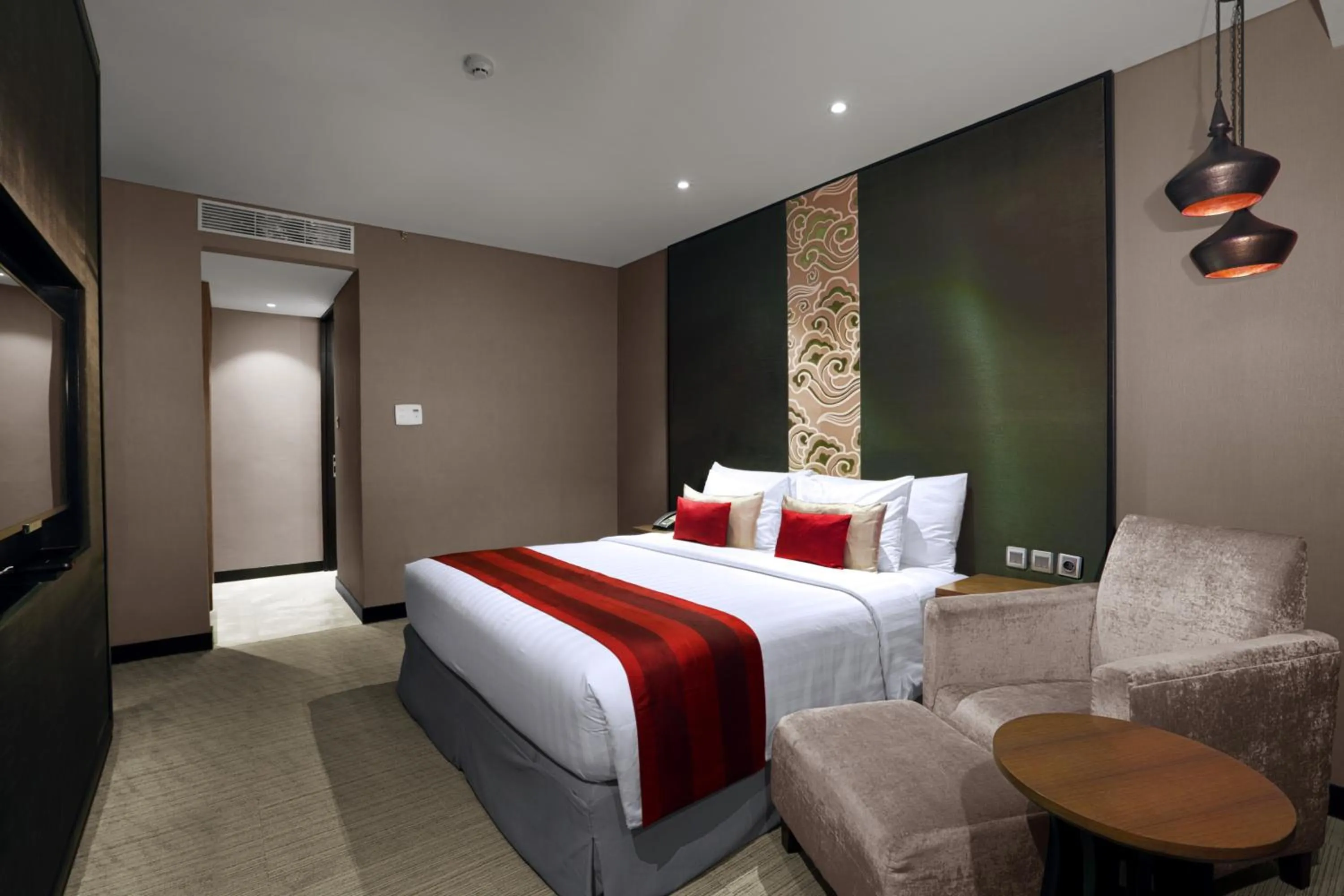 Bedroom, Bed in Aston Priority Simatupang Hotel and Conference Center