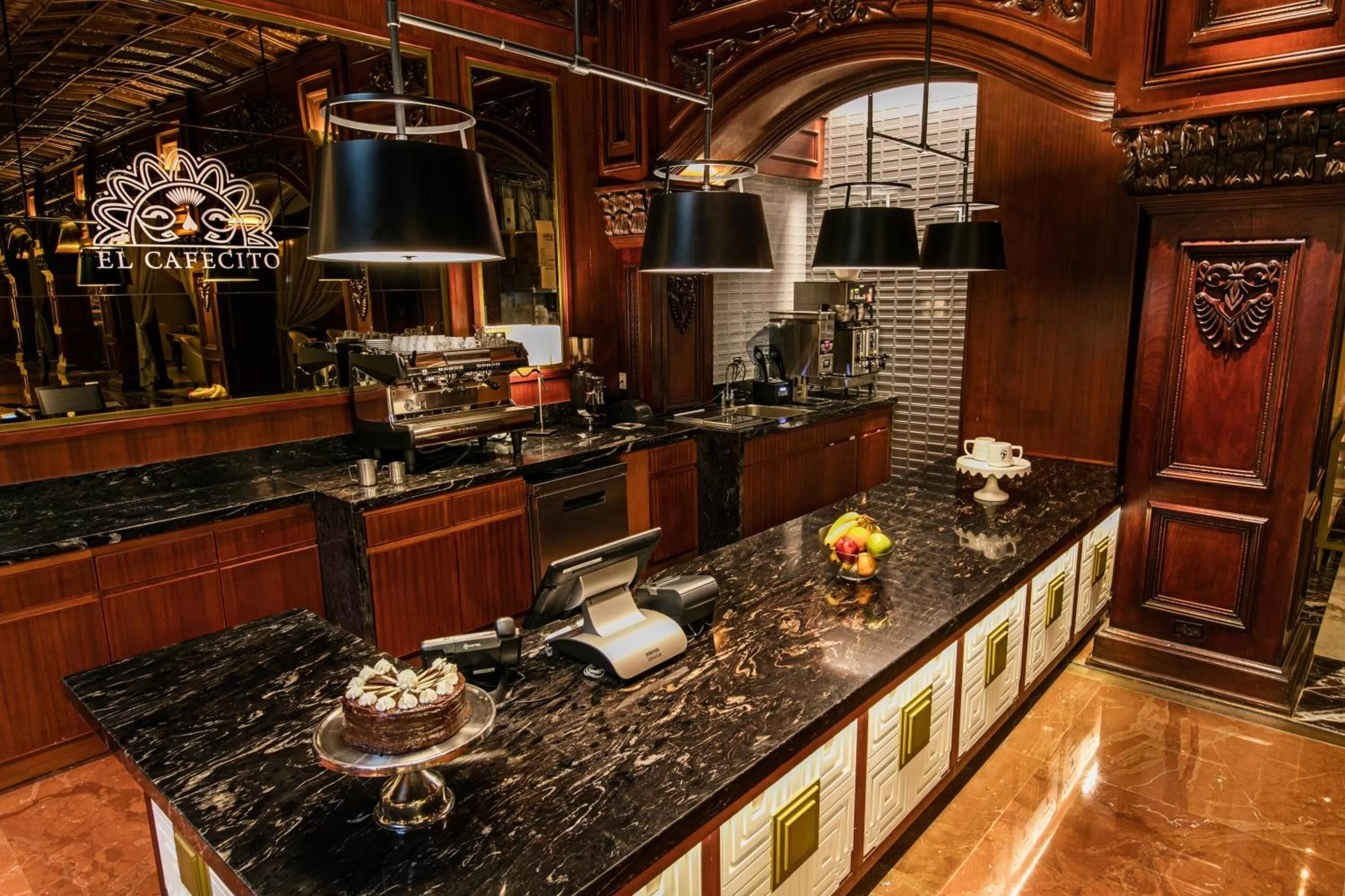 Coffee/tea facilities in Fairmont El San Juan Hotel