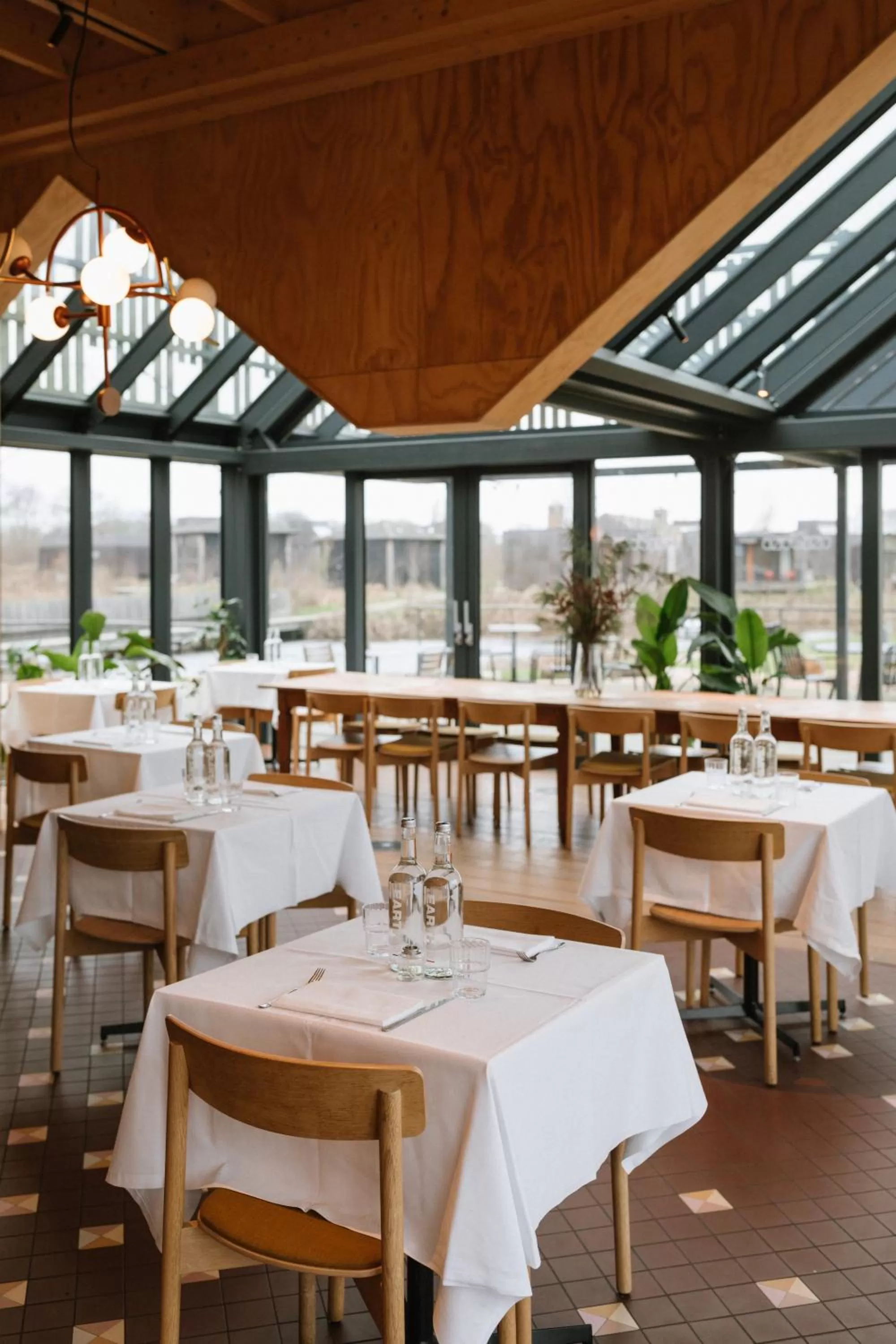 Restaurant/Places to Eat in The Unbound Amsterdam