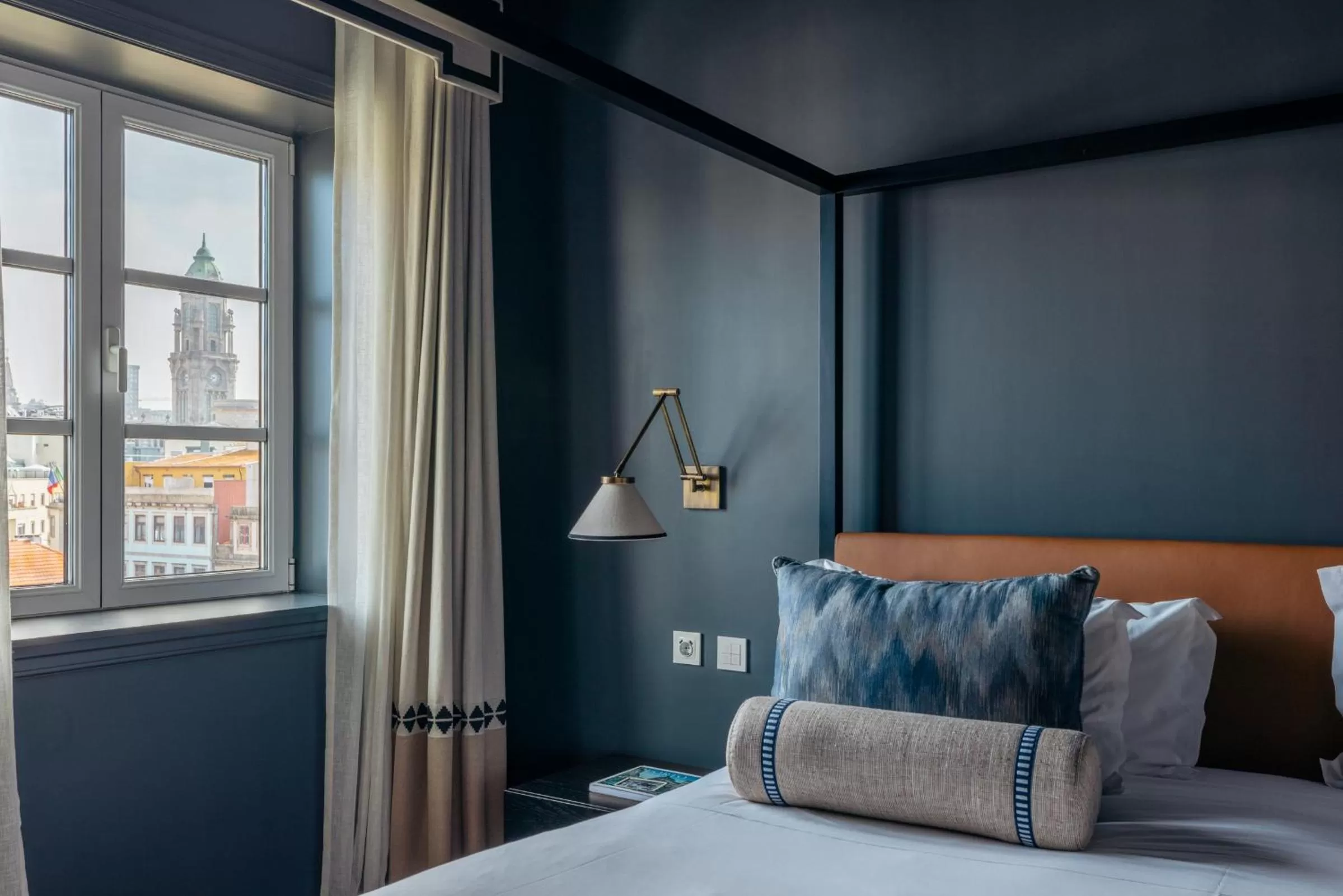Bed in Hospes Infante Sagres Porto - Small Luxury Hotels Of The World