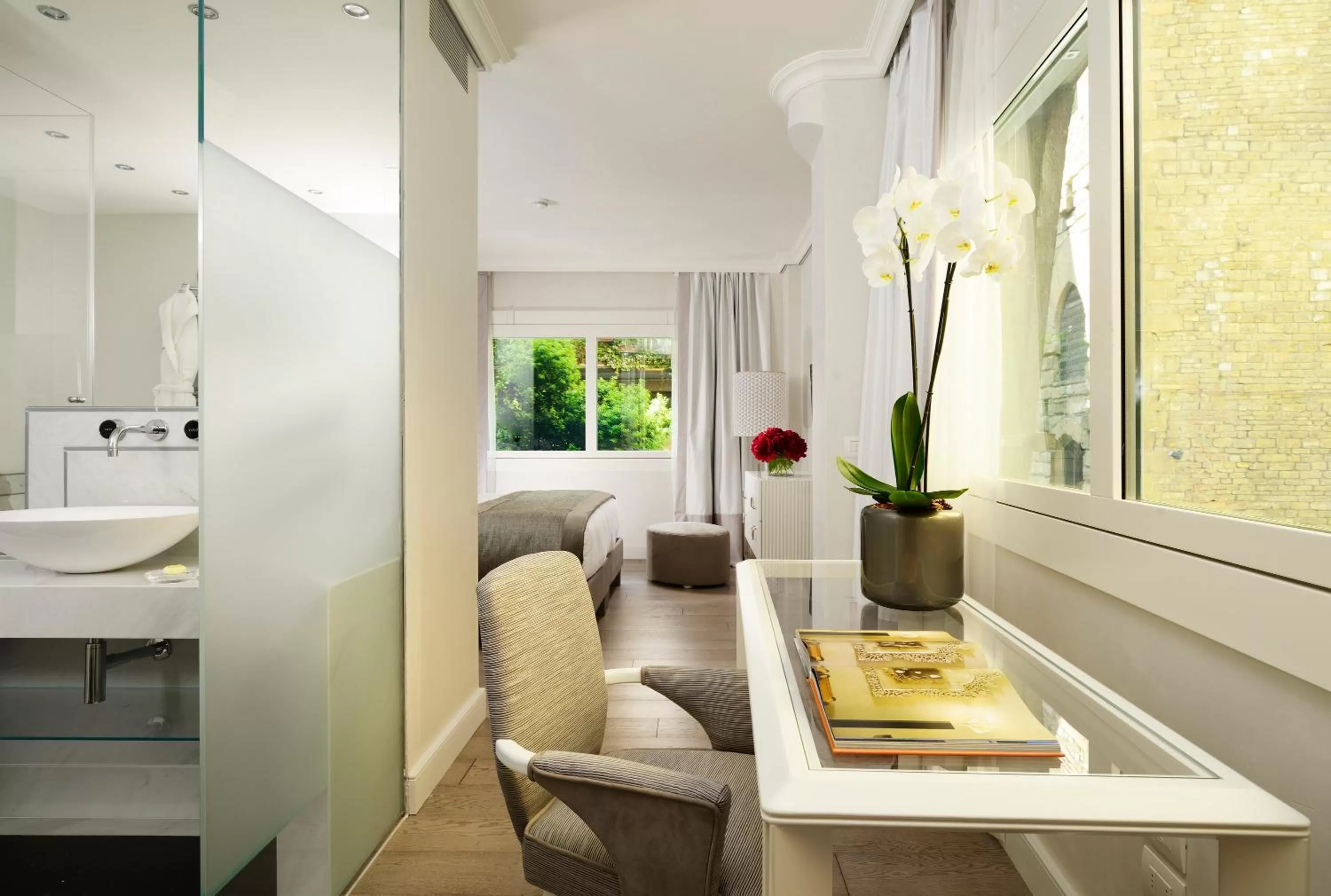 Bedroom in Ponte Vecchio Suites & Spa