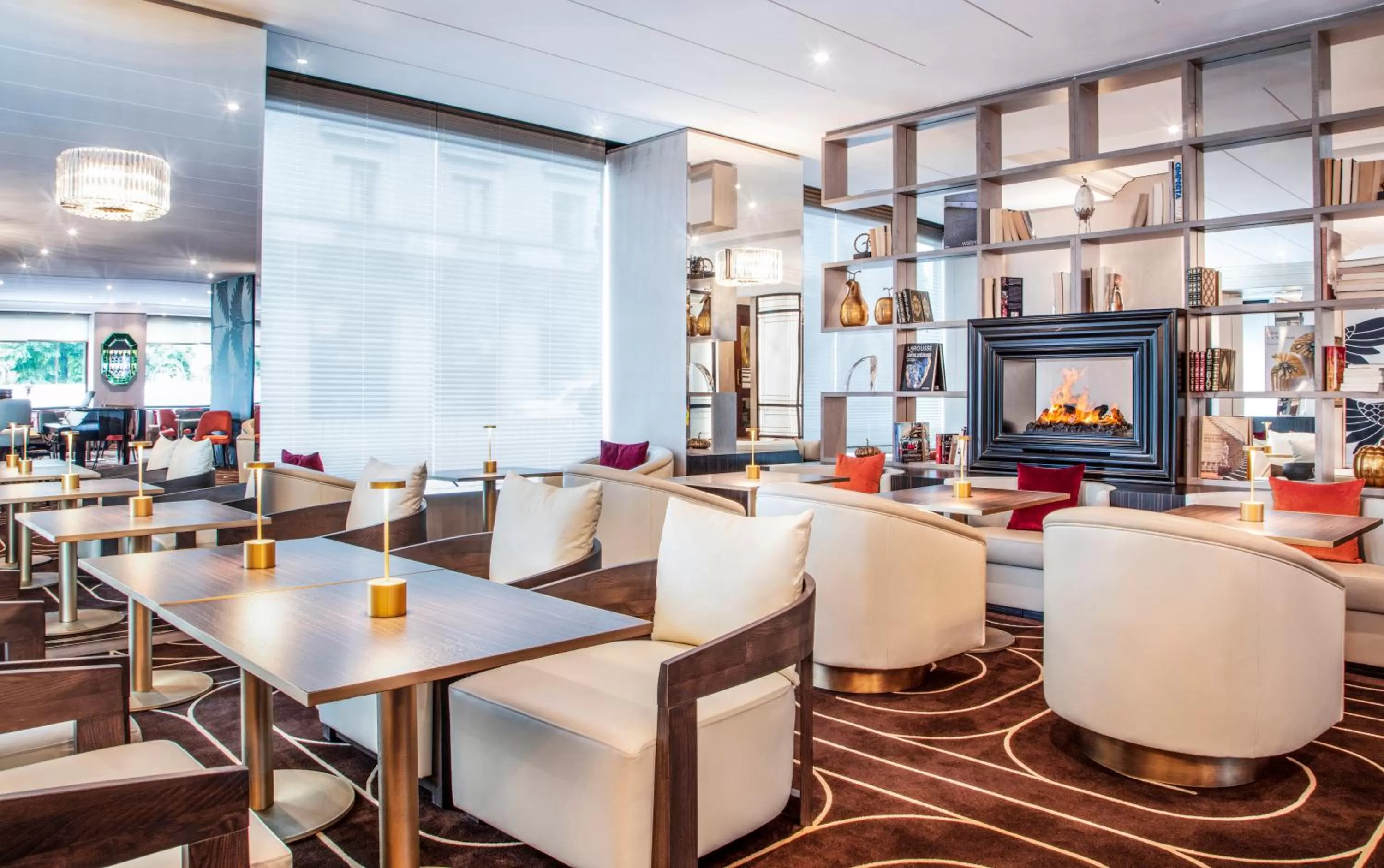 Restaurant/places to eat in Hotel Bristol