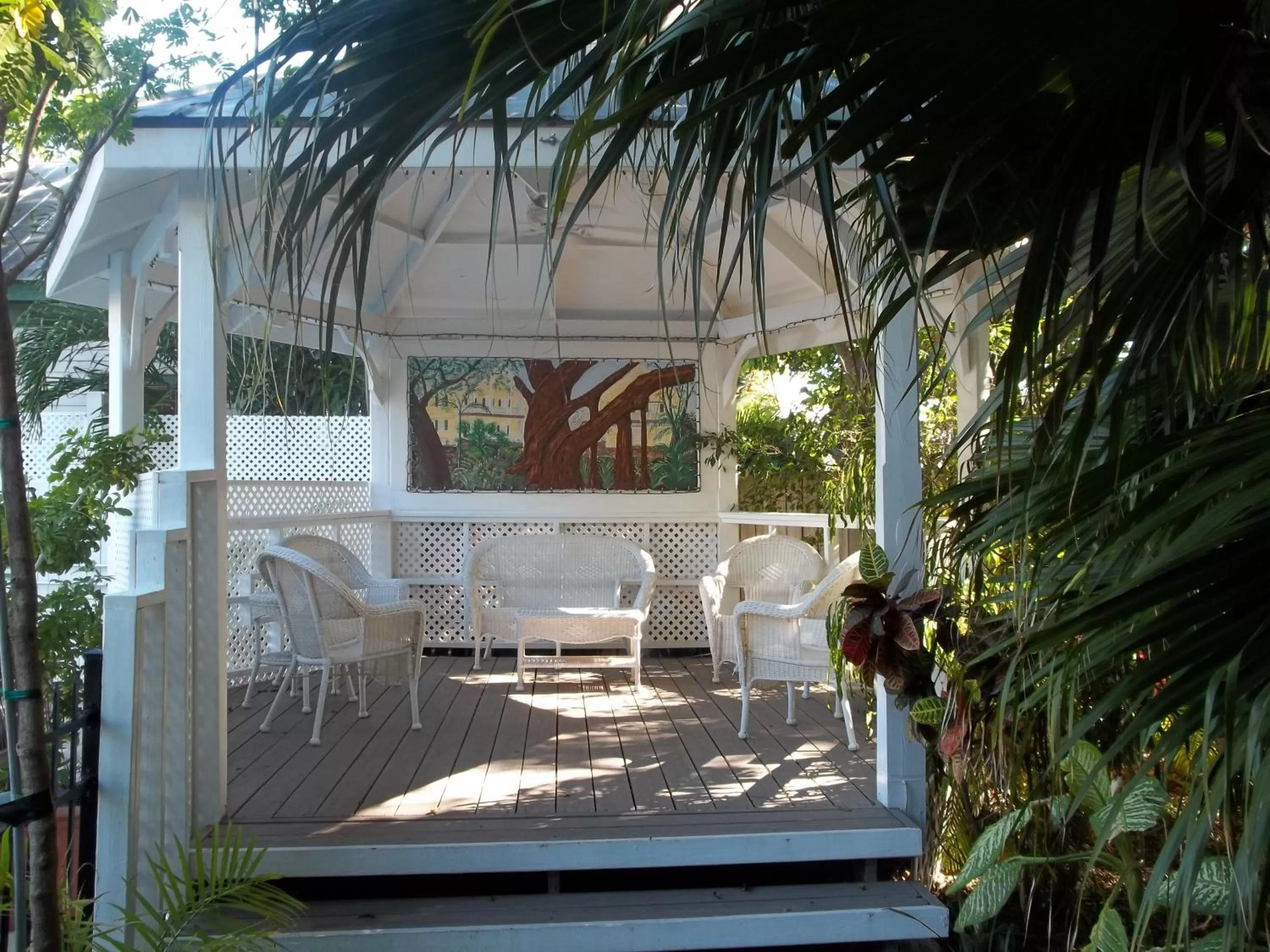 Facade/entrance in Duval House