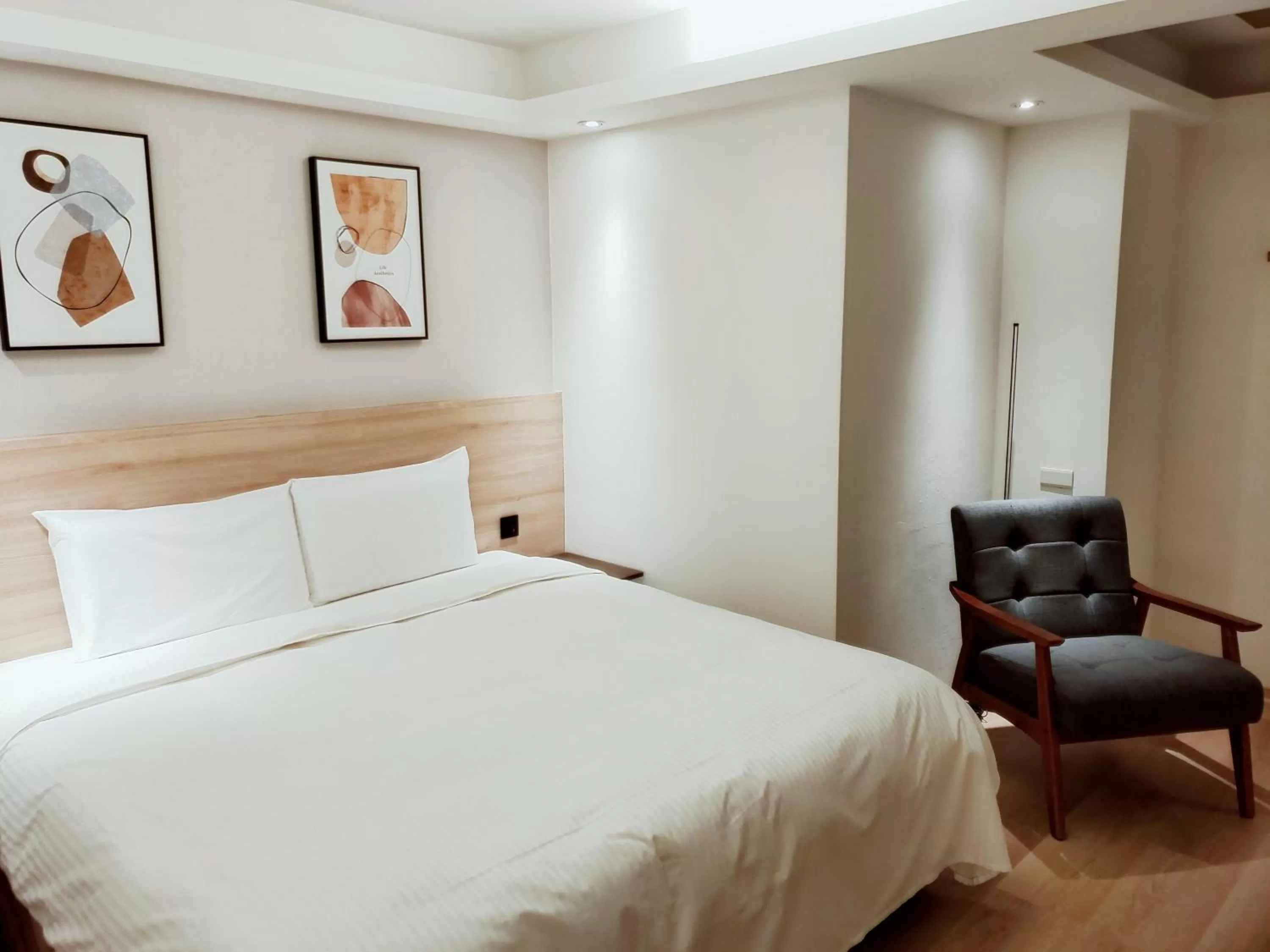 Bedroom, Bed in Fooyee Hotel - Yonghe