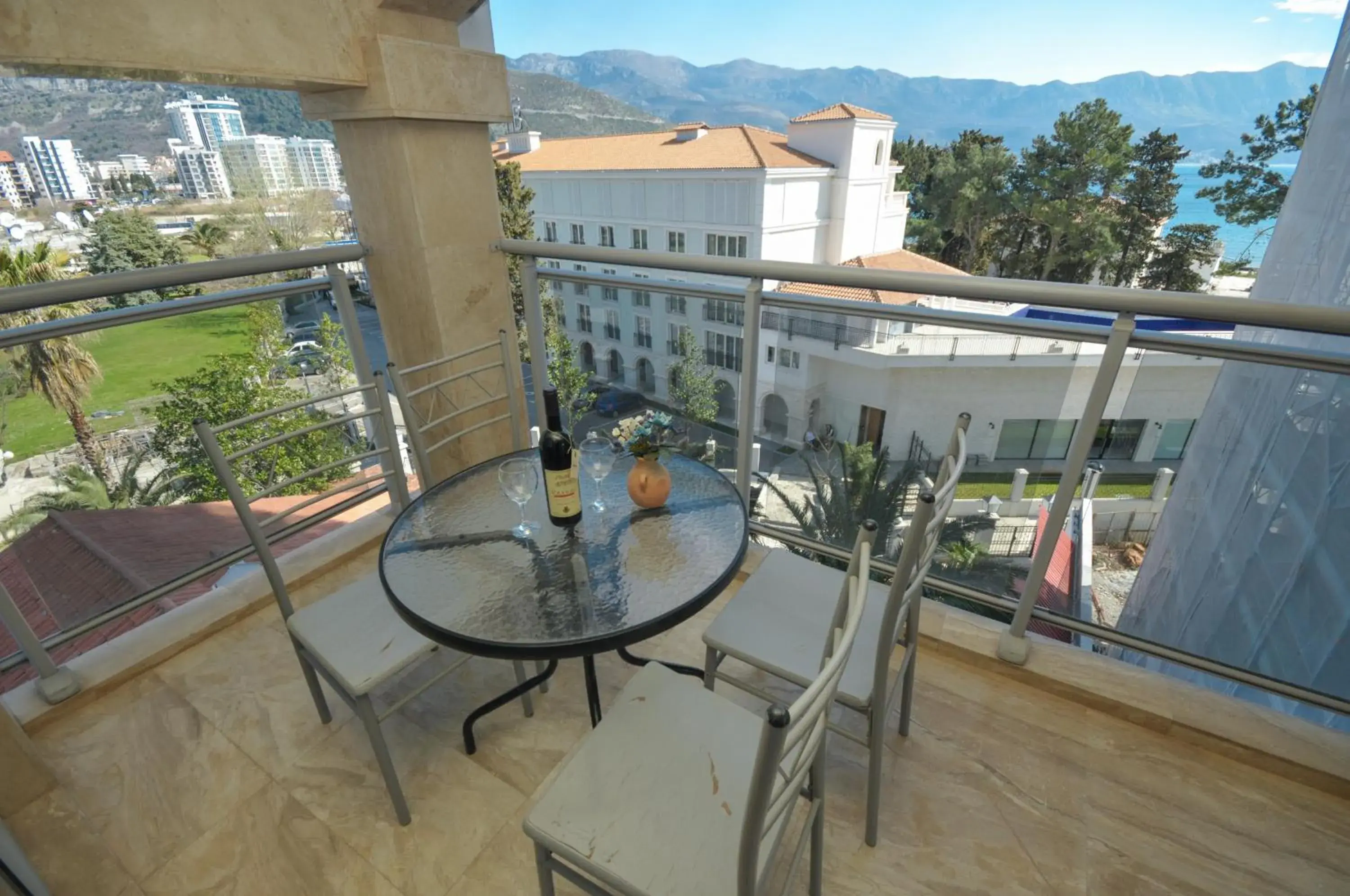 Studio with Sea View in Hotel Oaza Studio with Sea View in Hotel Oaza