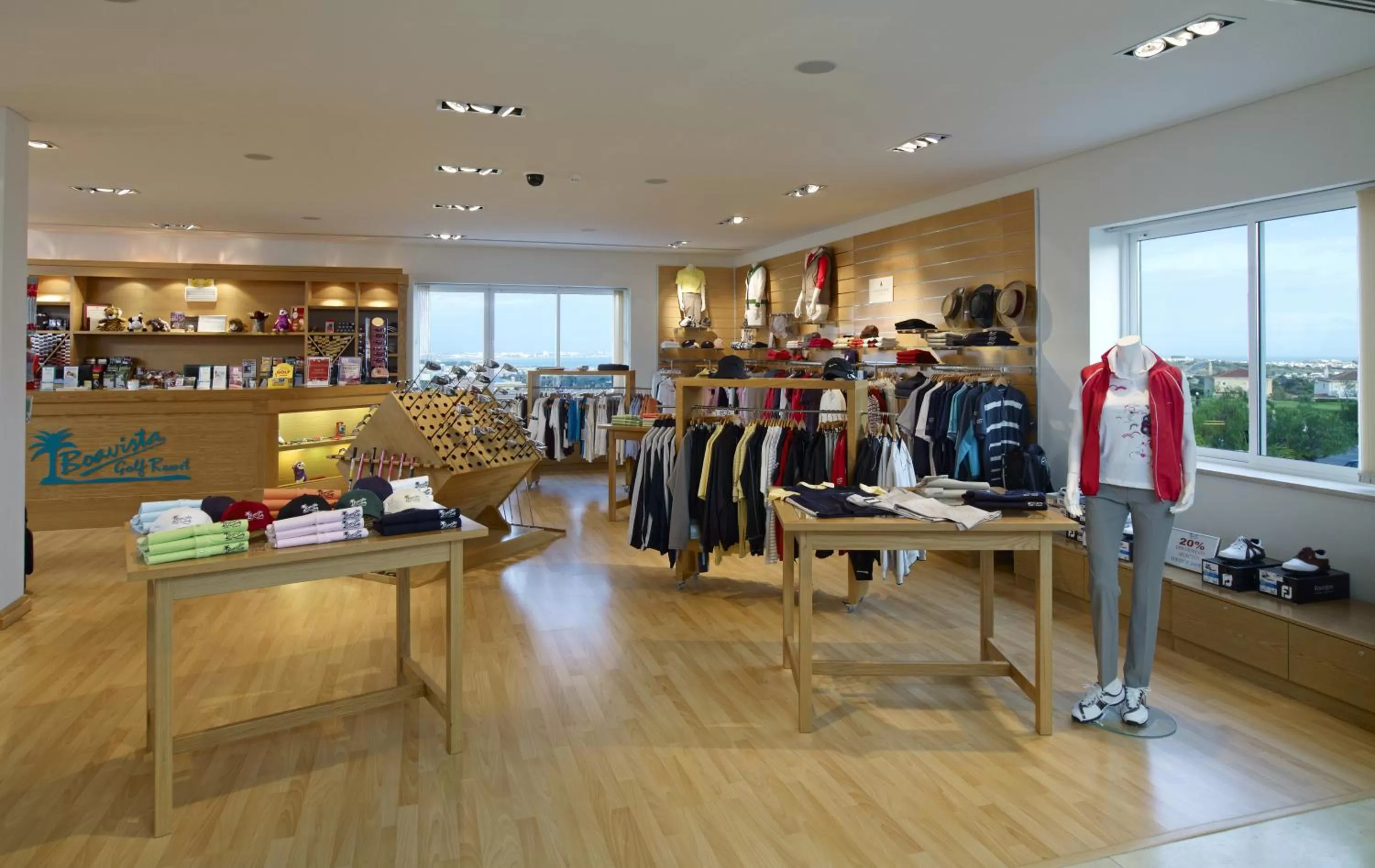 On-site shops in Boavista Golf & Spa - Bela Colina Holidays