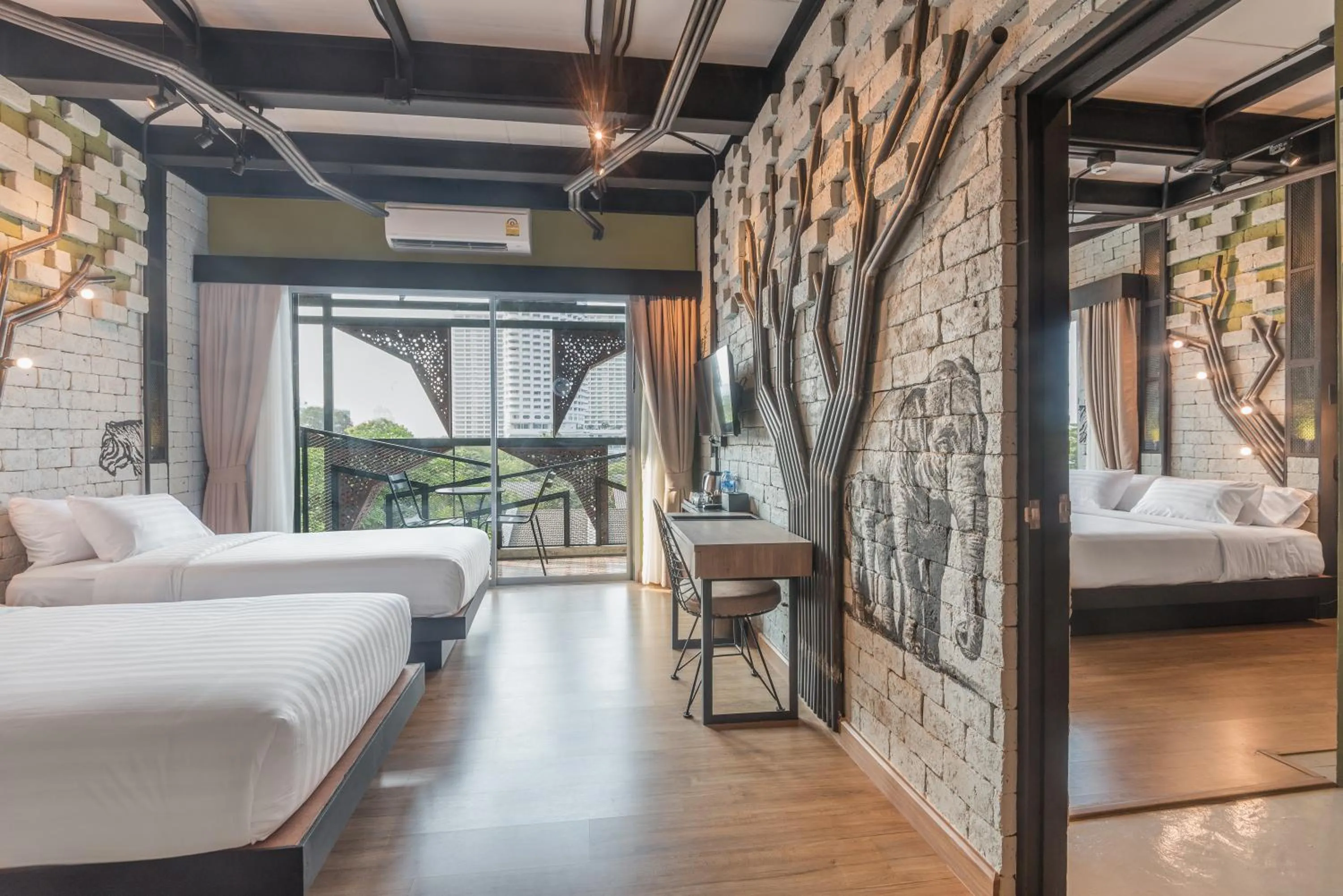 Bed in Sea Crest by Jomtien