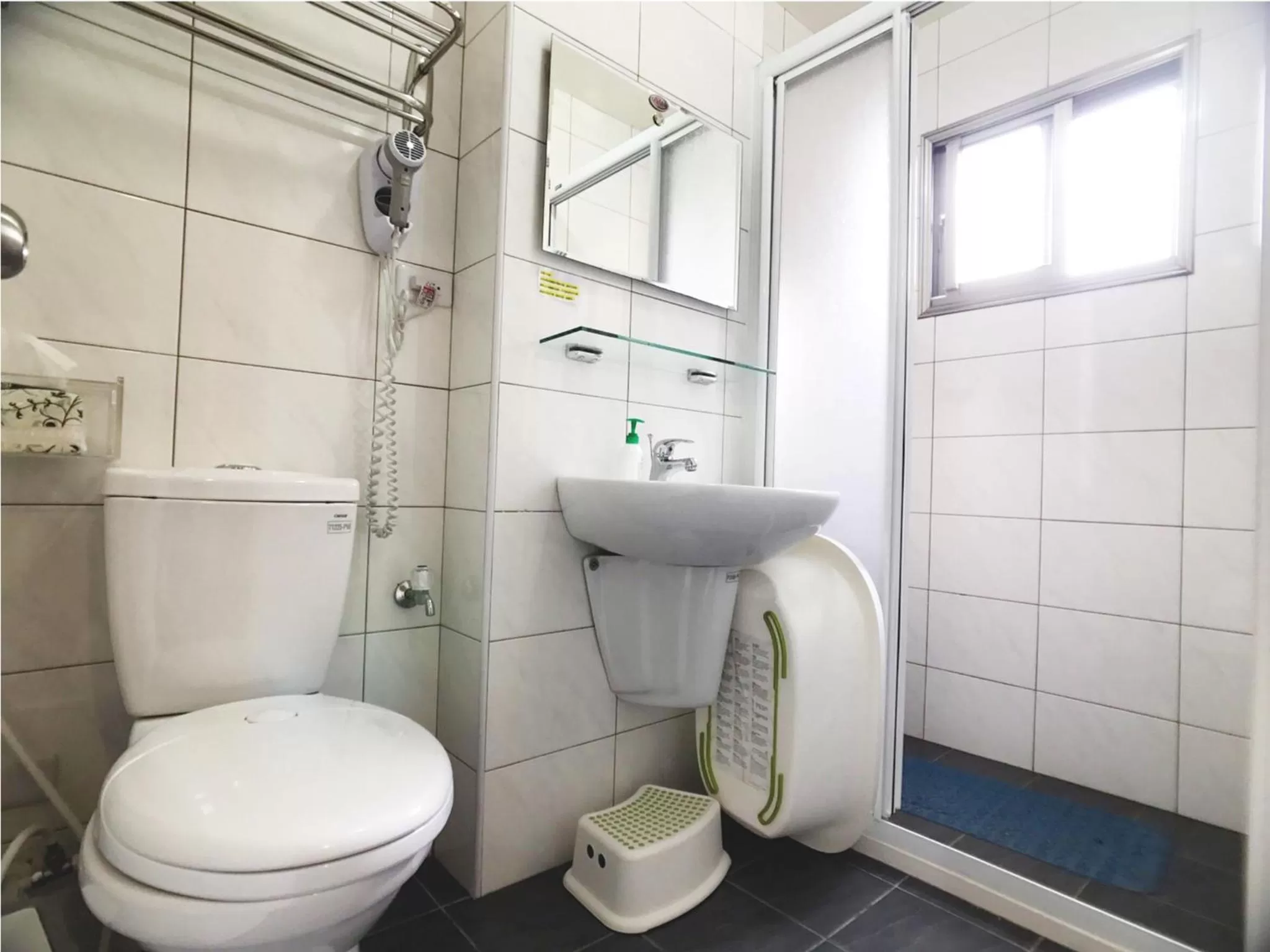 Shower in Fairytale House