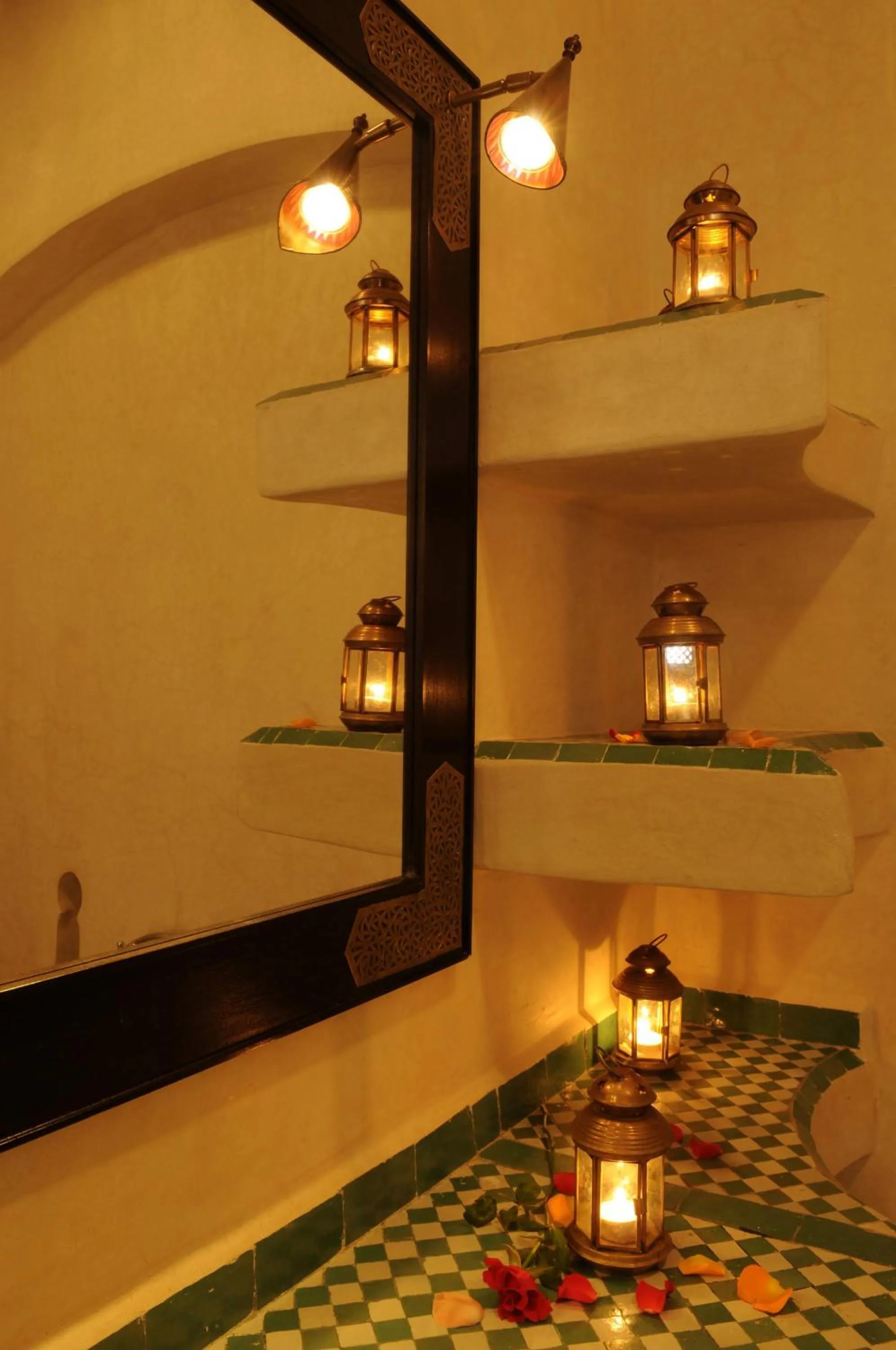 Bathroom in Riad Les Hibiscus