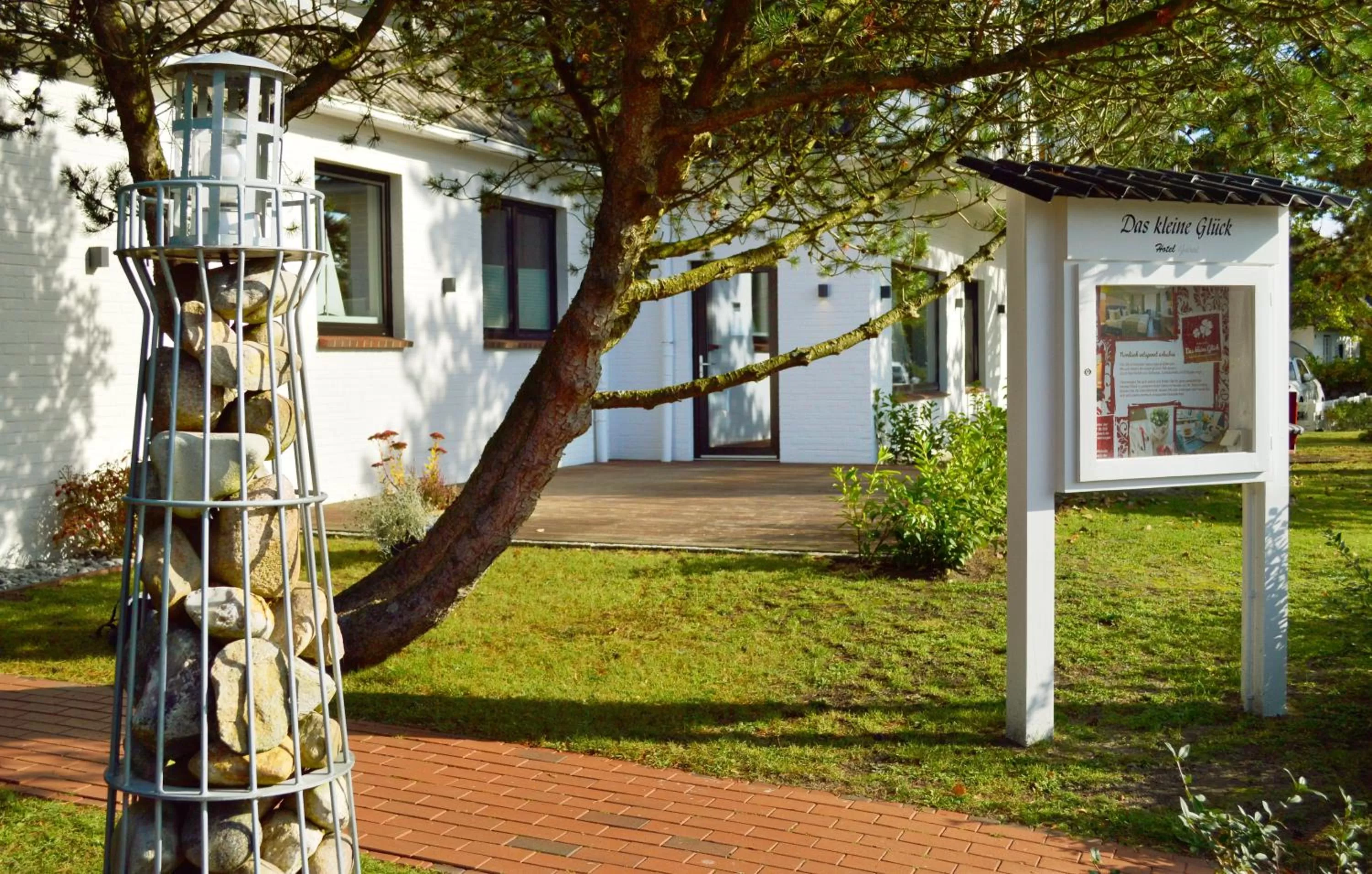 Facade/entrance, Garden in Hotel Das kleine Glück - Adults Only
