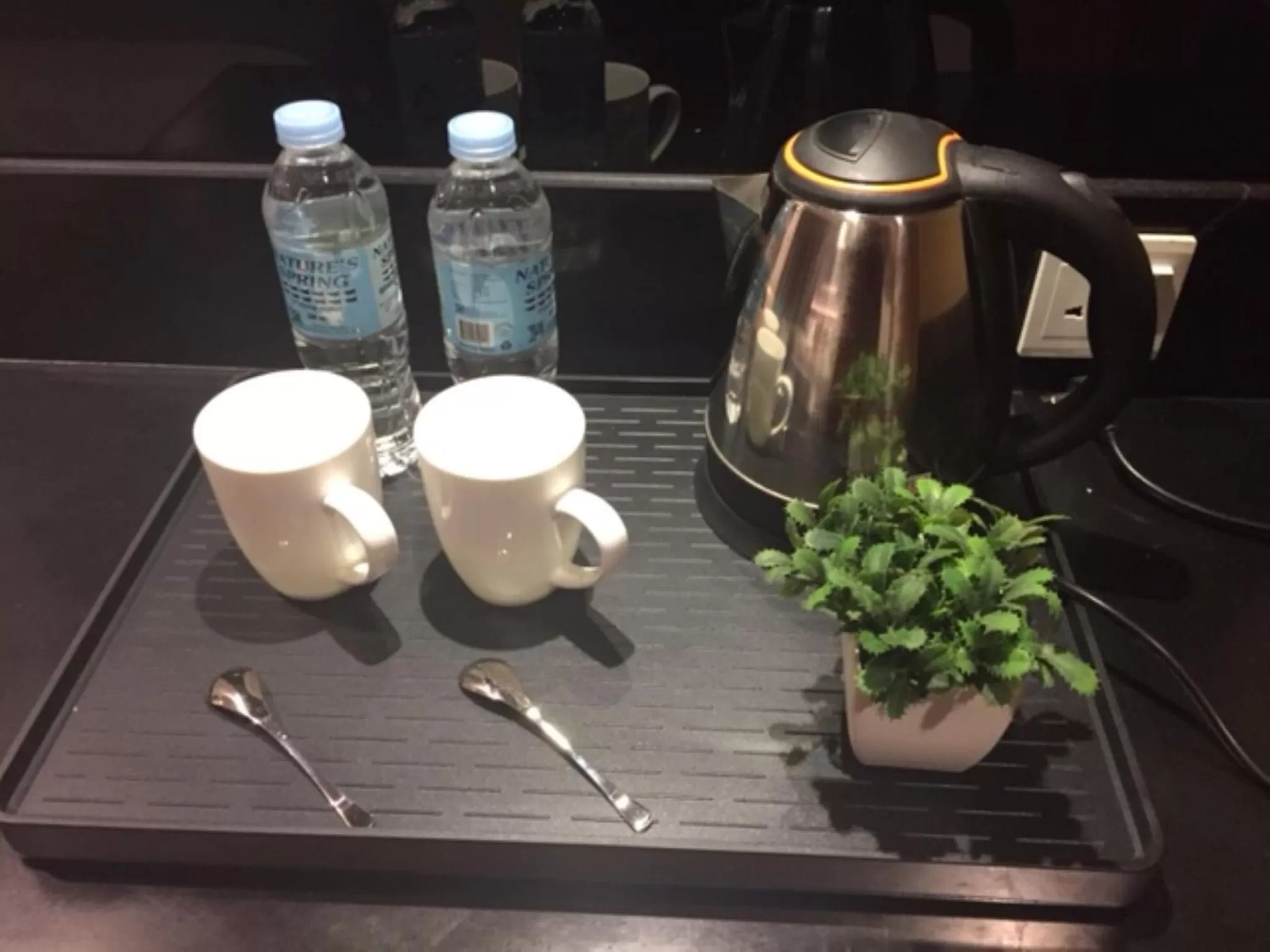 Coffee/tea facilities in Watergate Boutique Hotel