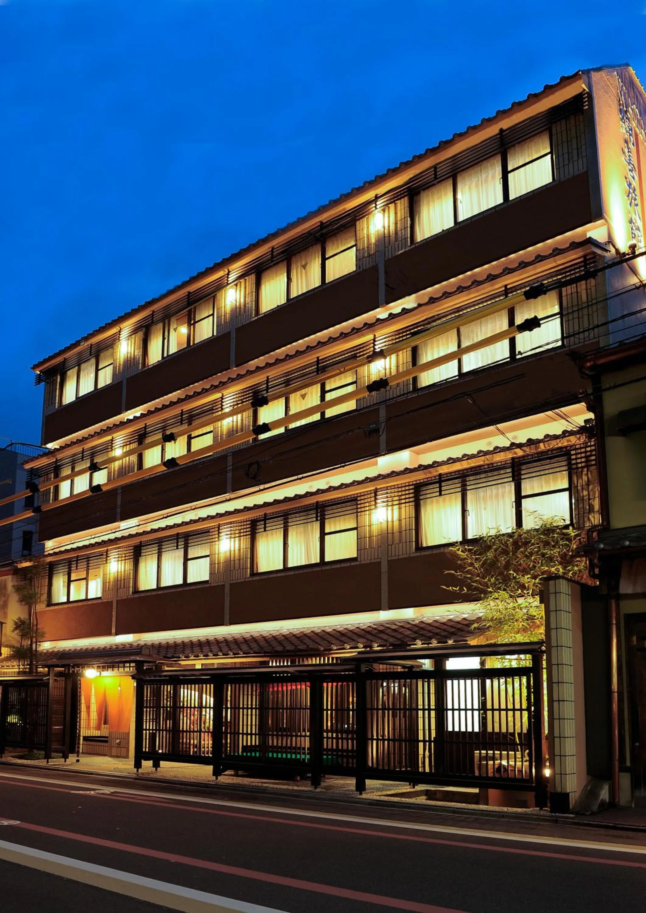 Property building in Watazen Ryokan - Established in 1830