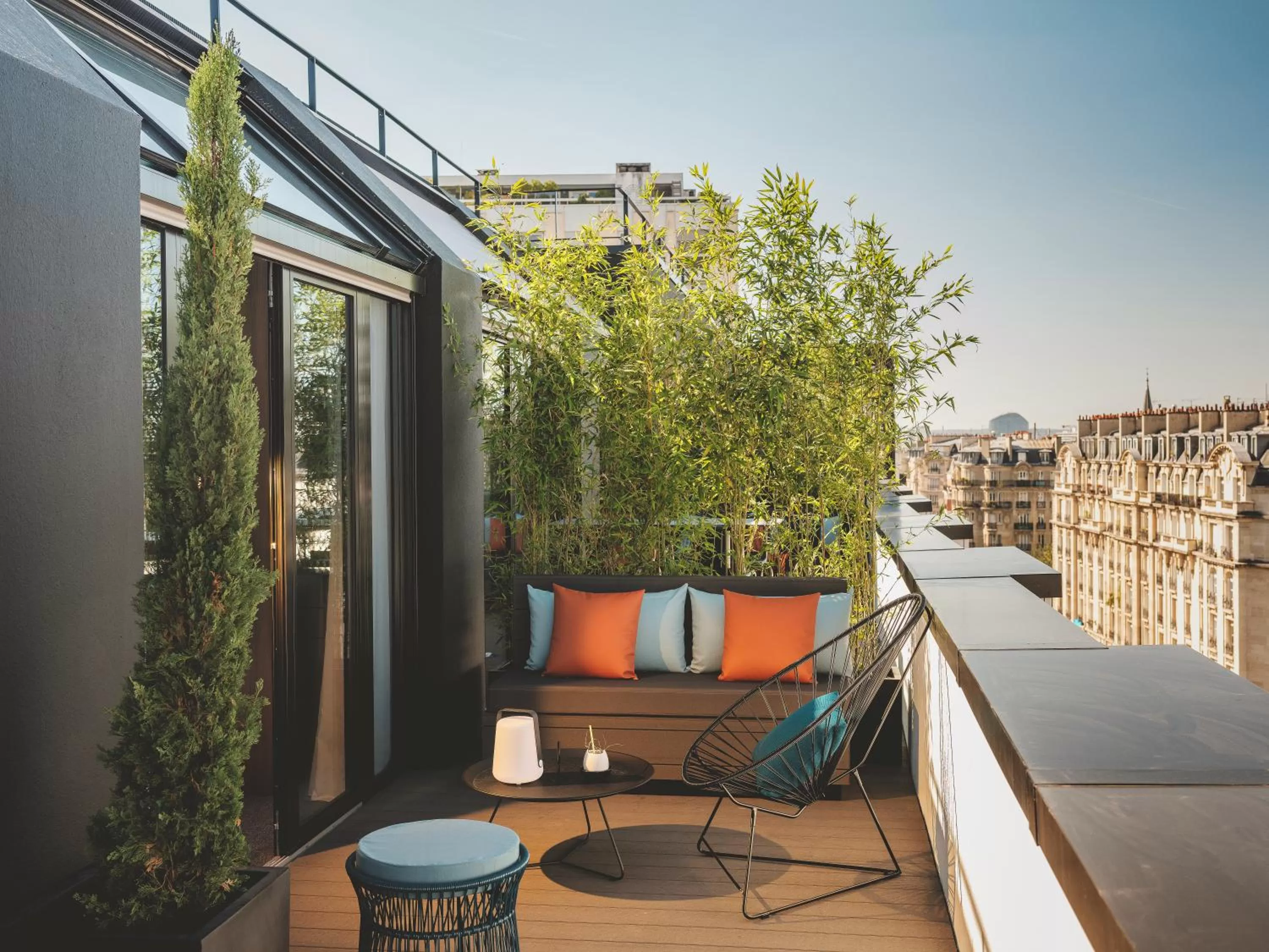 Patio in Novotel Paris Vaugirard Montparnasse