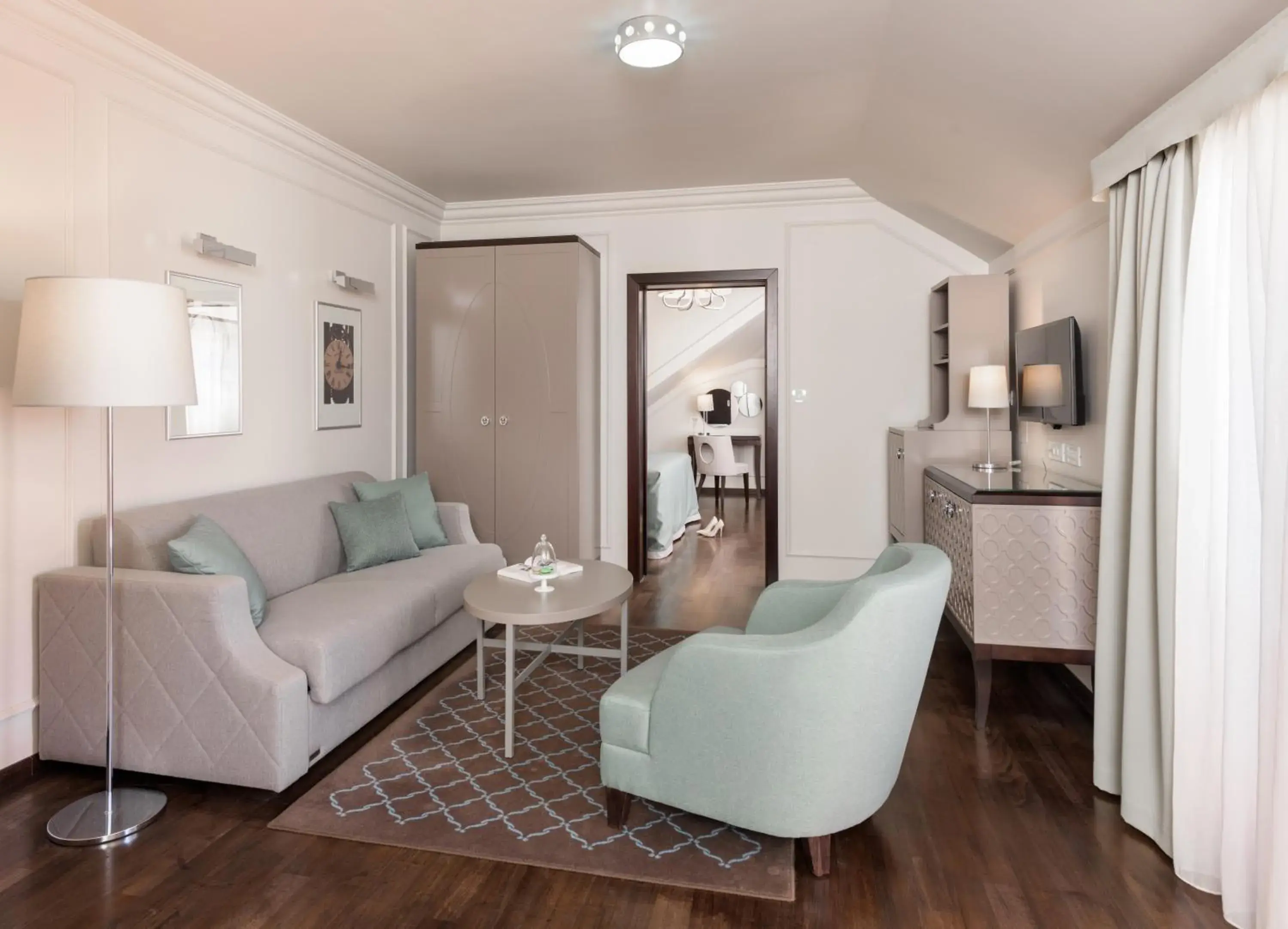 Luxury Suite with Balcony in Bastion Heritage Hotel Luxury Suite with Balcony in Bastion Heritage Hotel