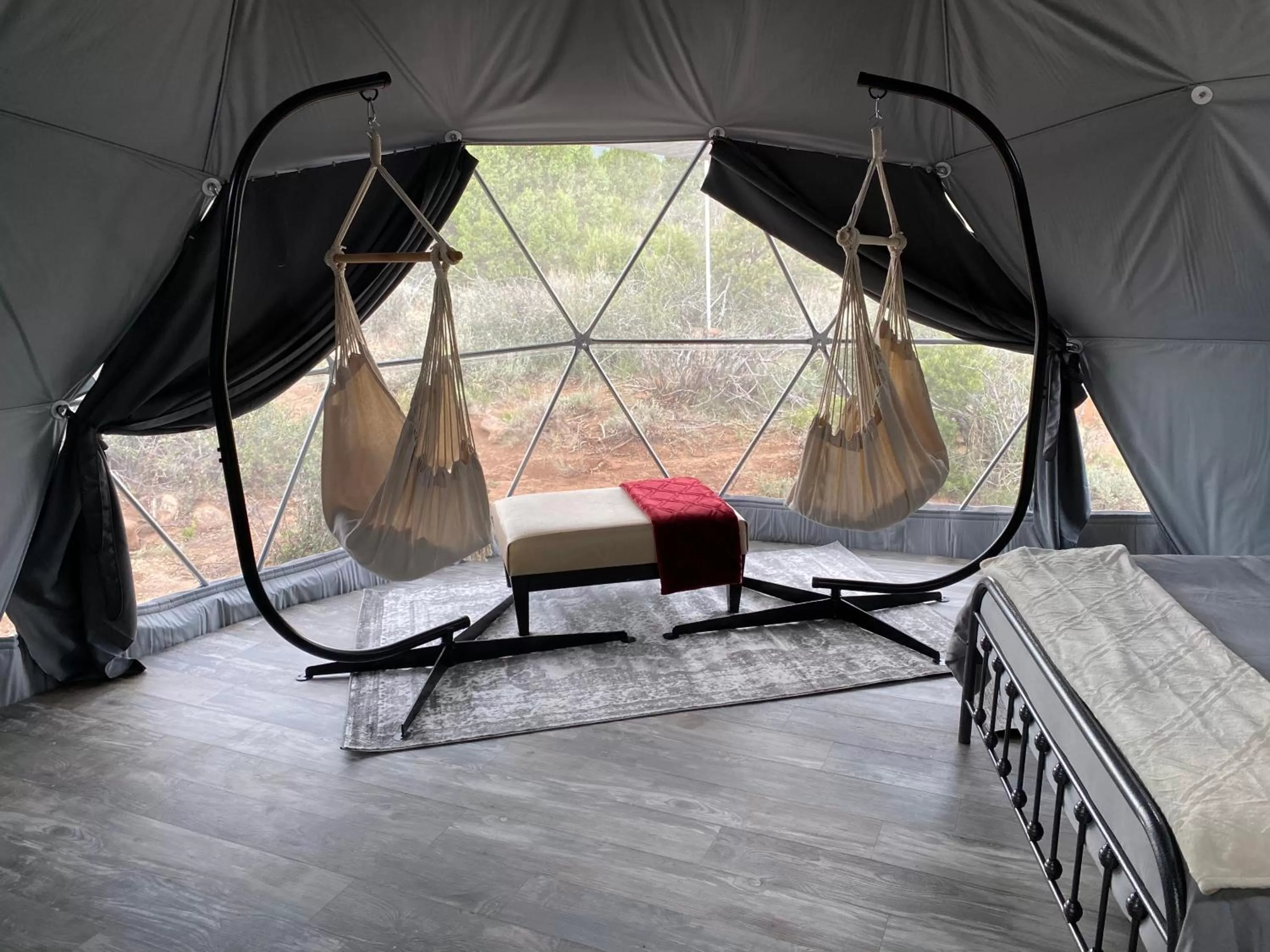 Living room, Bed in Blue Mountain Domes - The WOW Experience